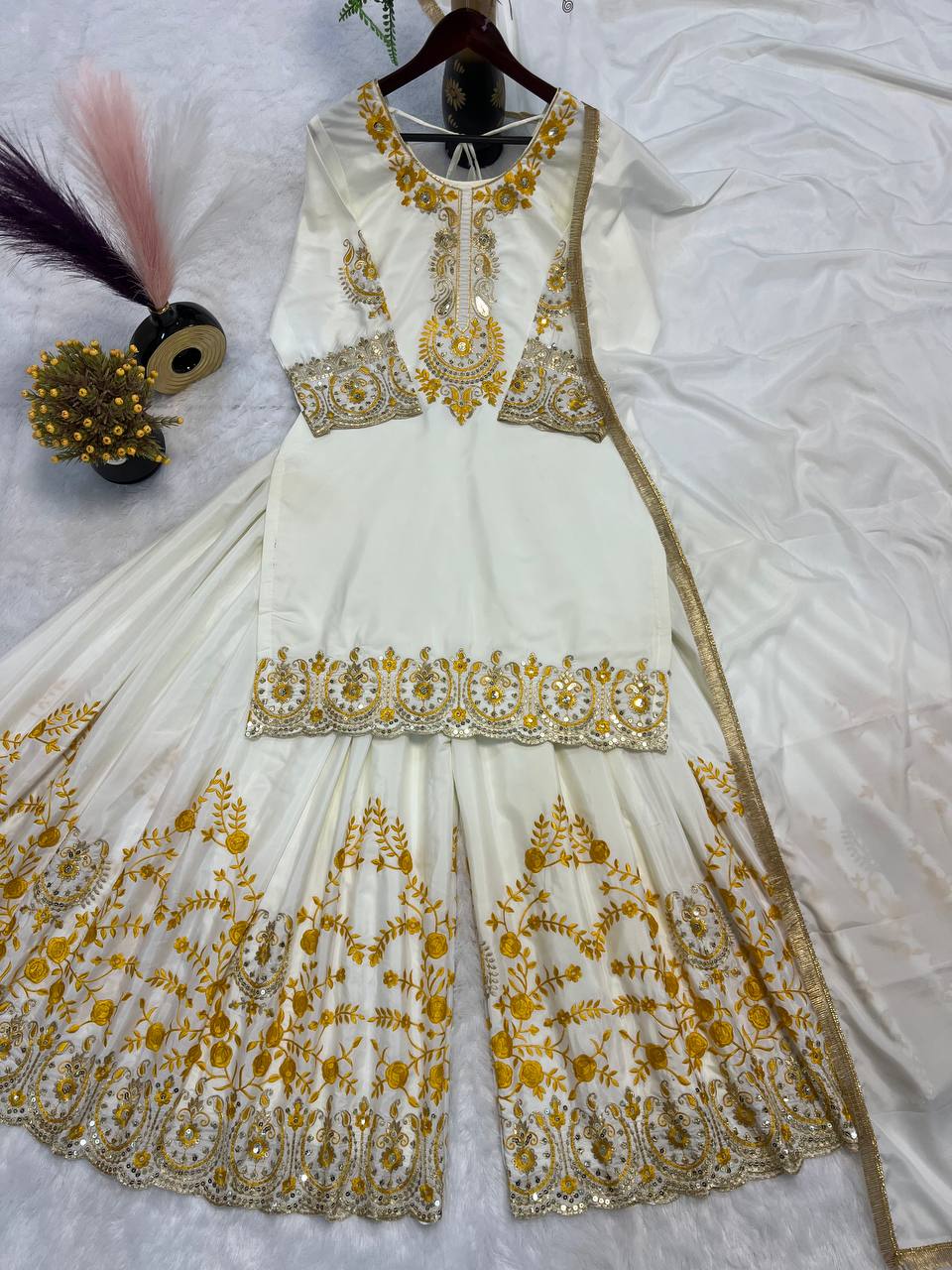 Beautiful Suit Set With Embroidery Work With Fancy Borders Lace Work