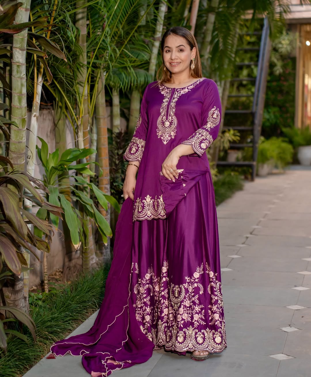Beautiful Suit Set With Embroidery Work With Fancy Borders Lace Work