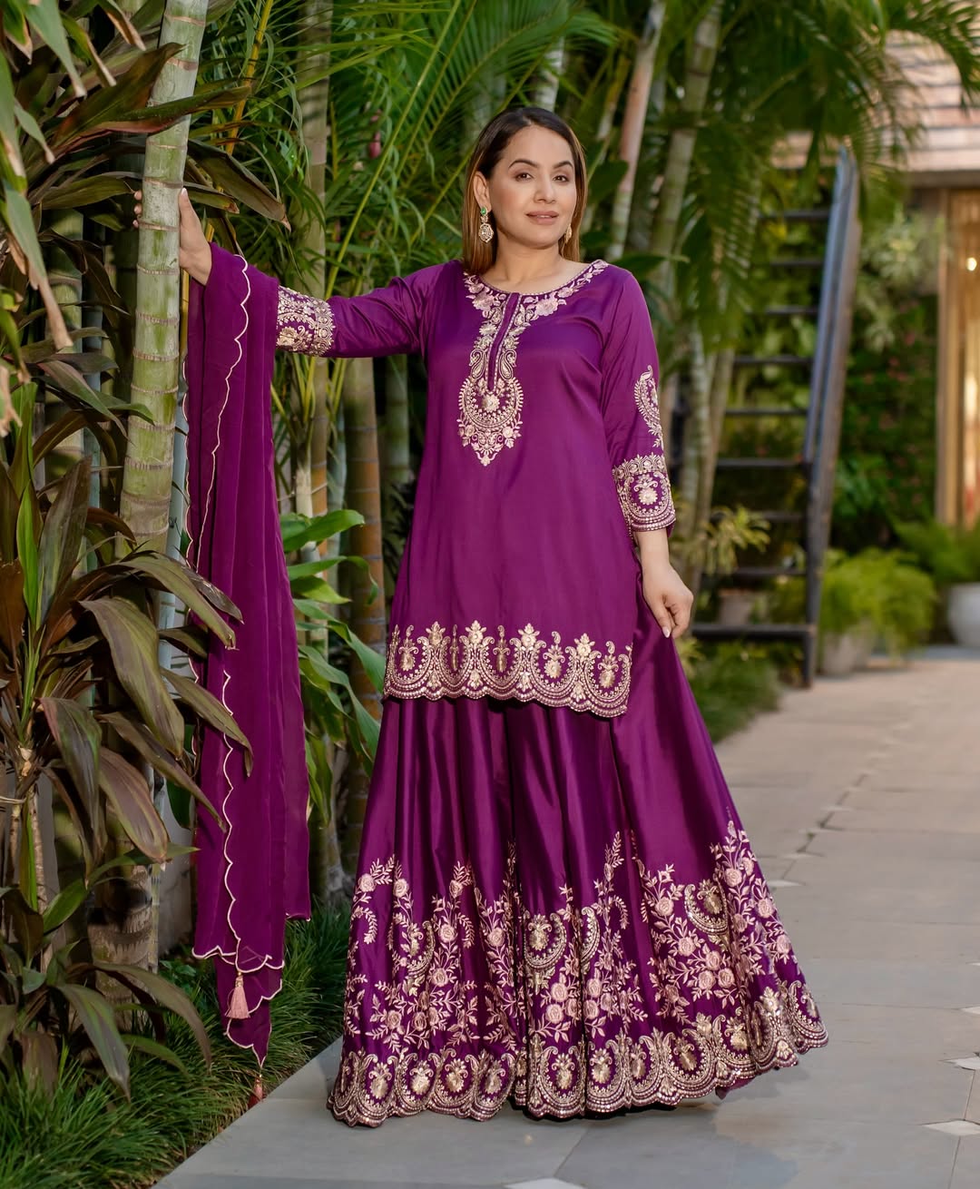Beautiful Suit Set With Embroidery Work With Fancy Borders Lace Work