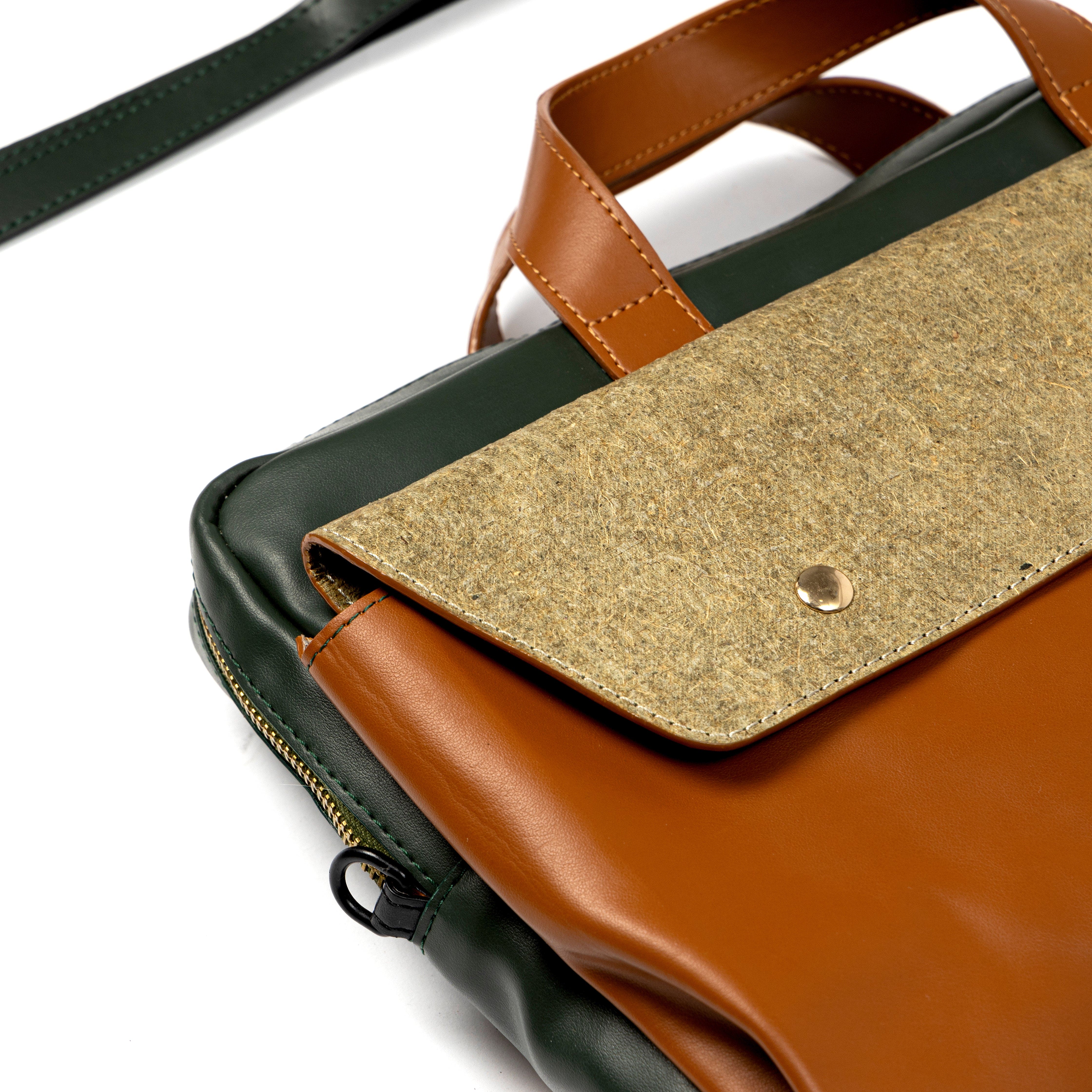 Willow Vegan Leather Laptop Sleeve - Tan