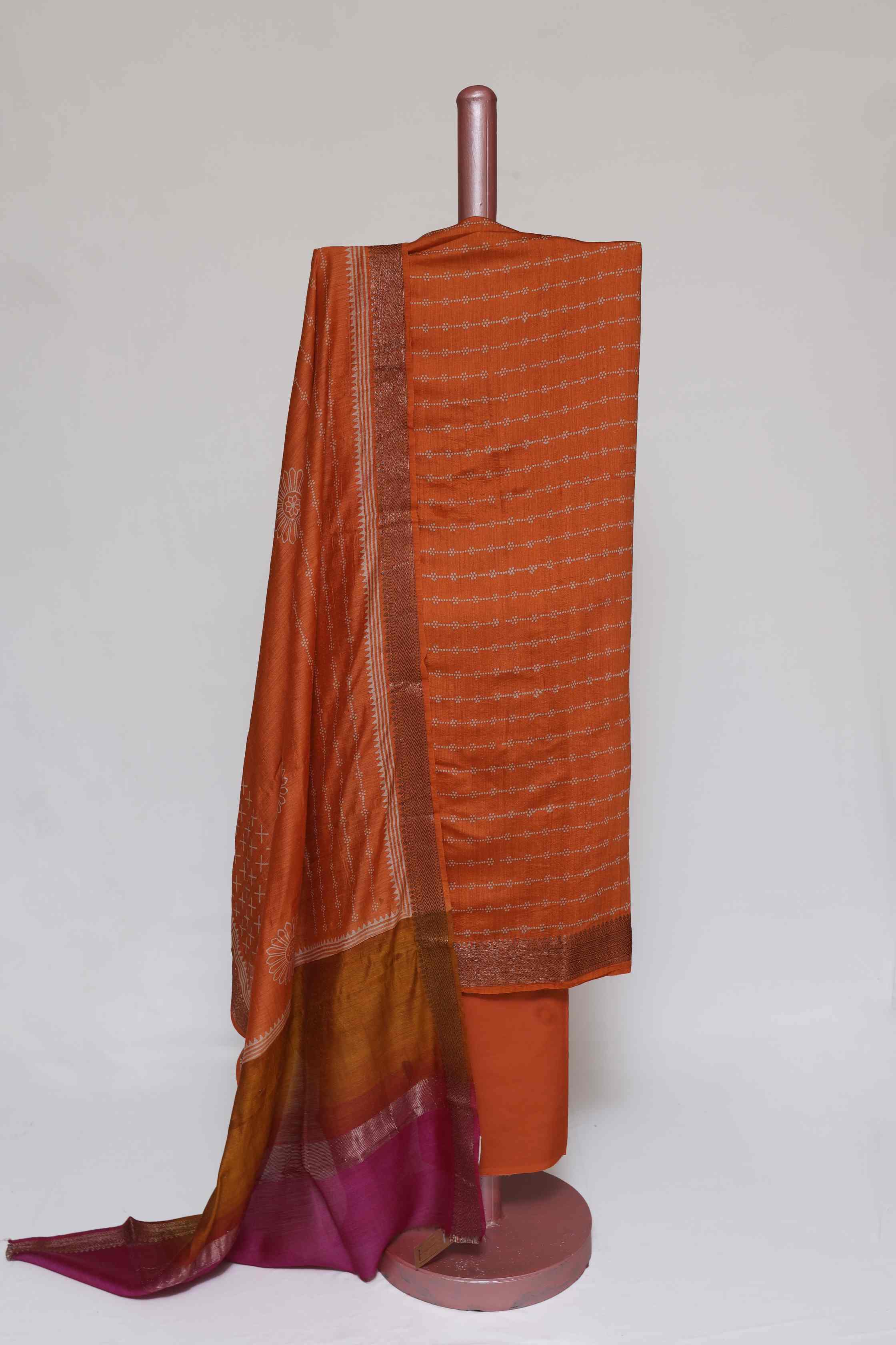 TANGERINE PRINTED TUSSAR SILK  ZARI BORDER UNSTITCHED SUIT SET