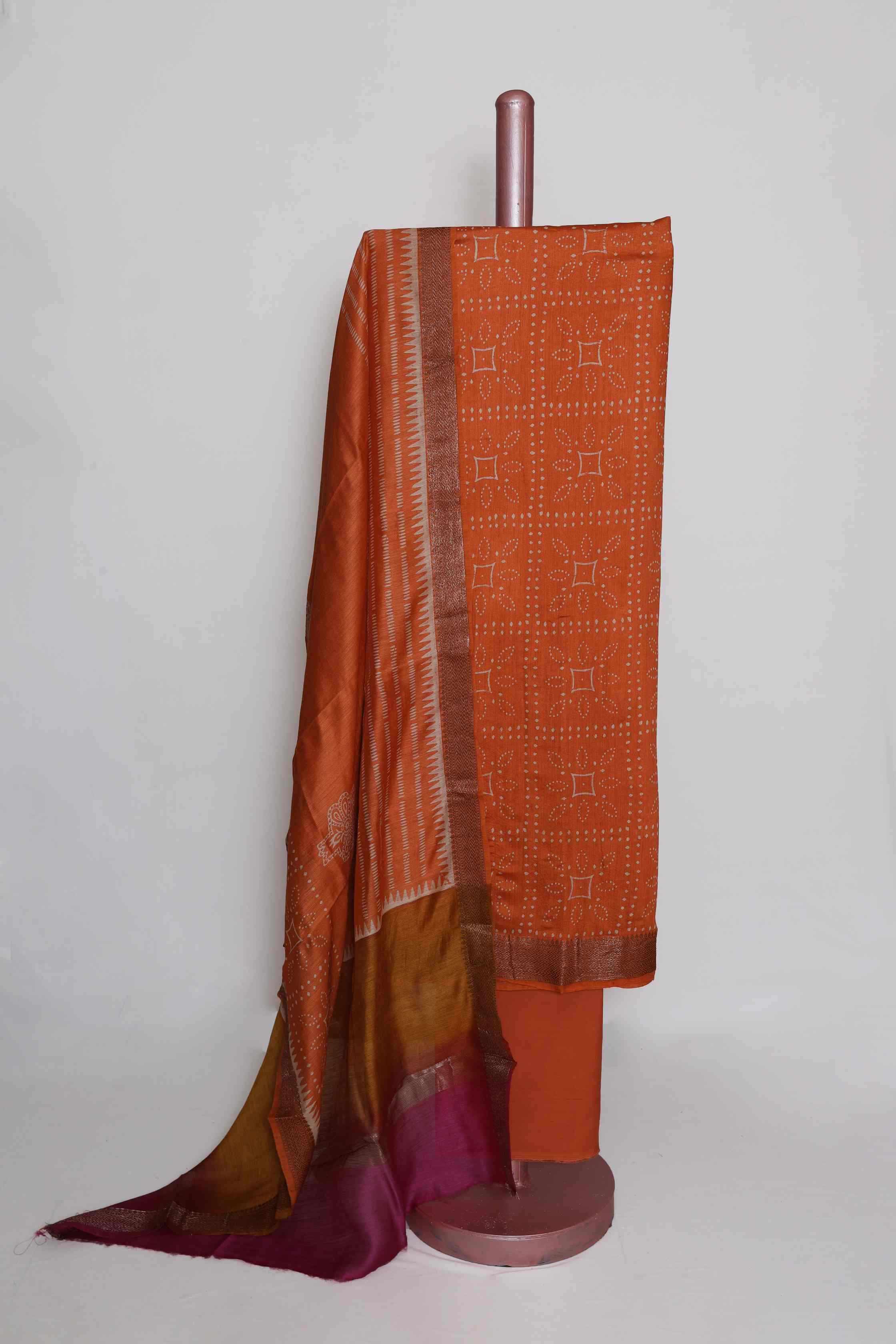 TANGERINE PRINTED TUSSAR SILK  ZARI BORDER UNSTITCHED SUIT SET