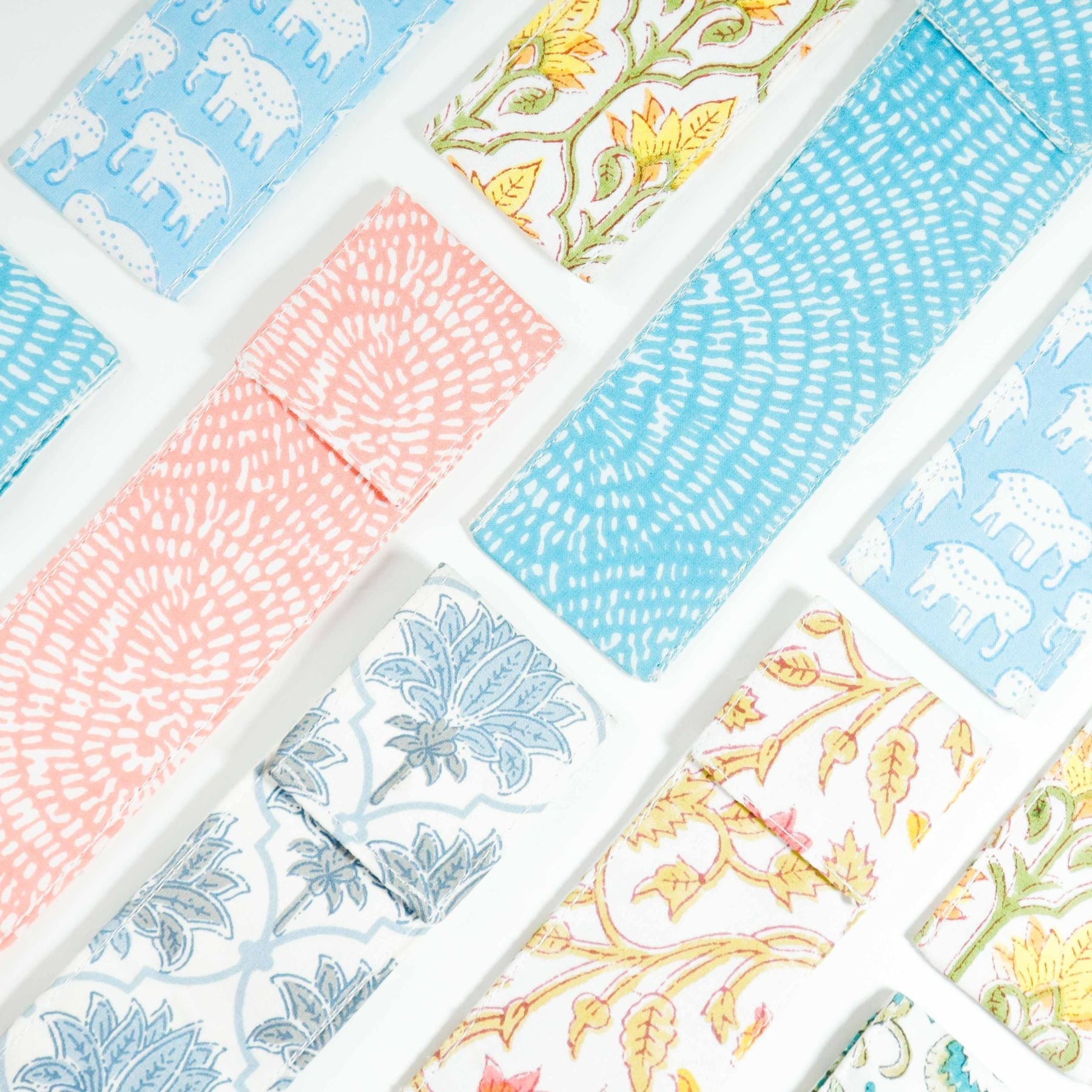 Cotton Cutlery/Straw Holder by Ekatra - Assorted print