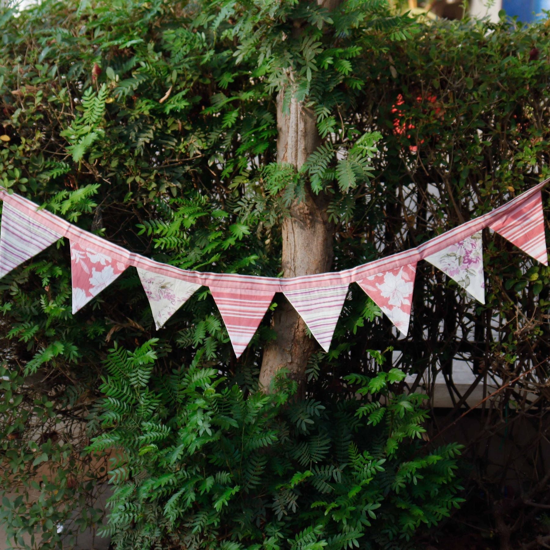 Sustainable Cotton Bunting by Ekatra - Assorted