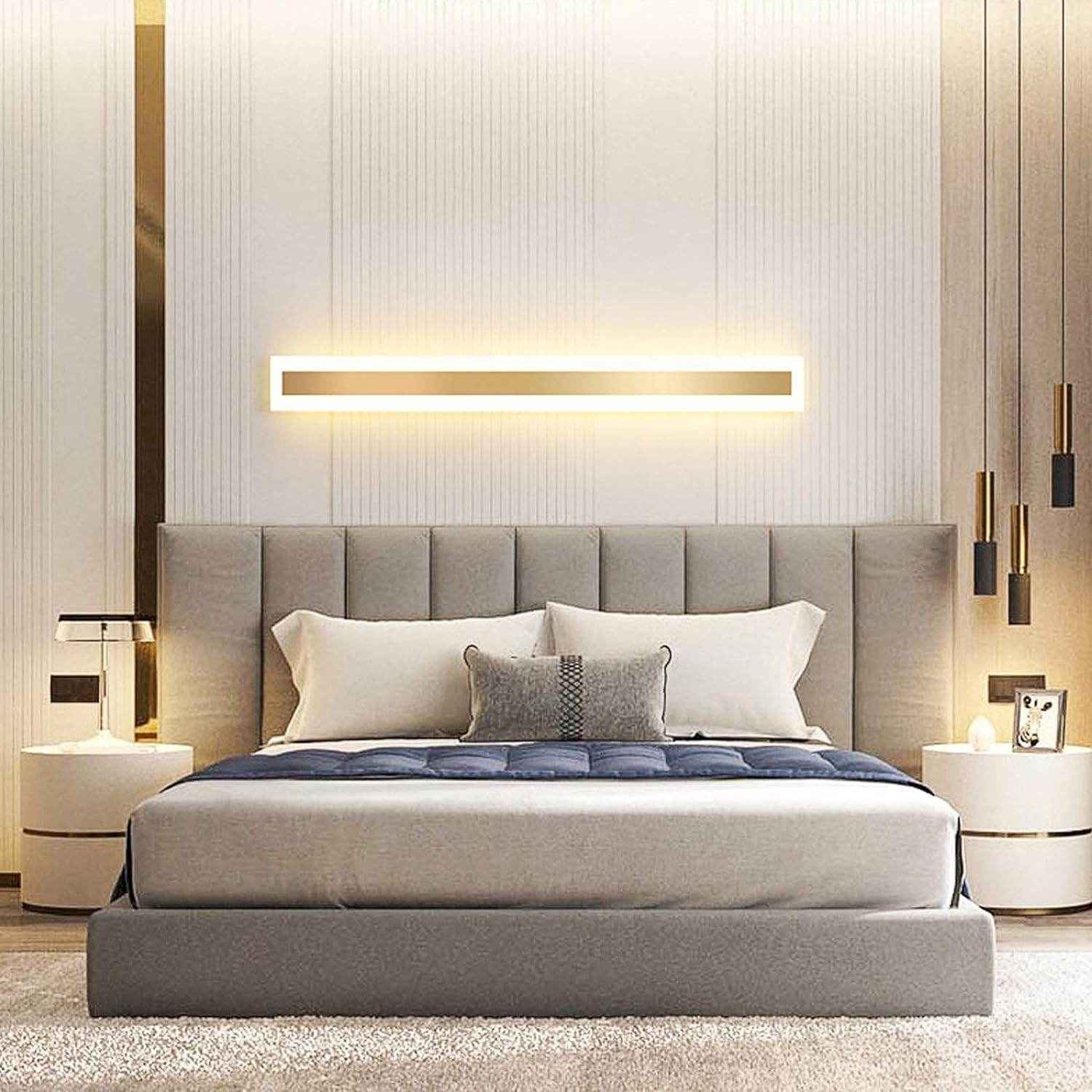 Straight Acrylic Wall Light - 15 Watt