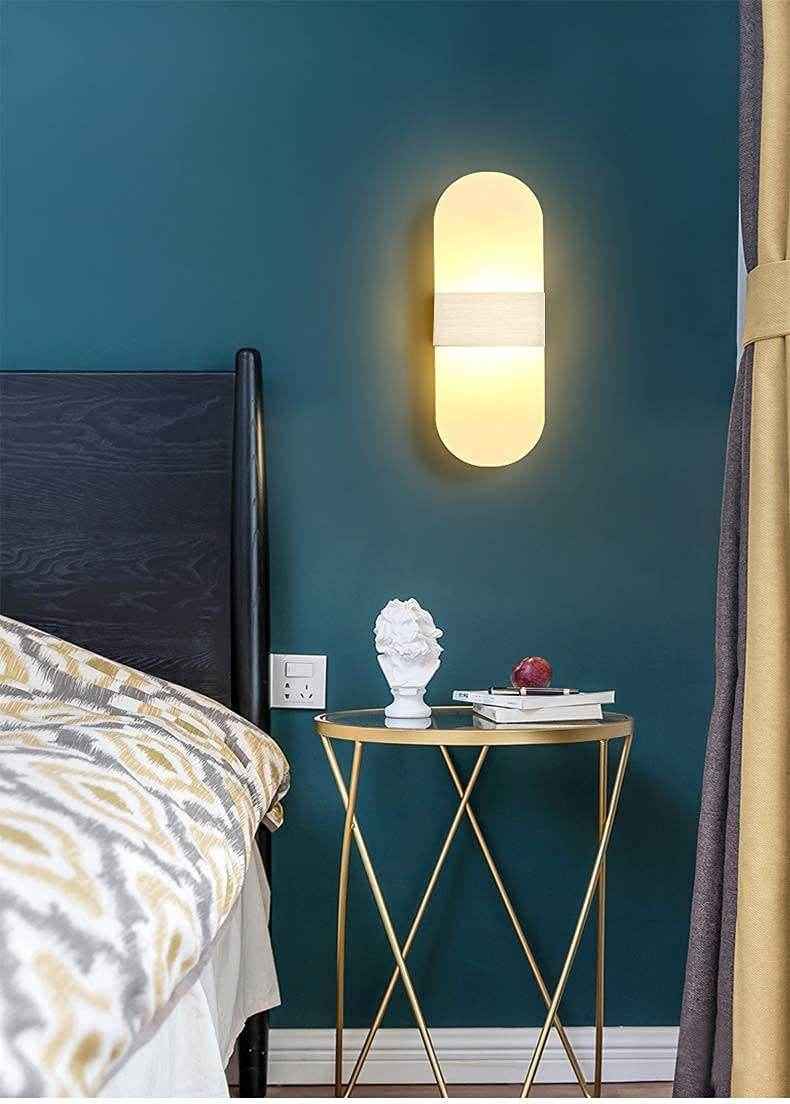 Rounded Acylic Wall Light - 15 Watt