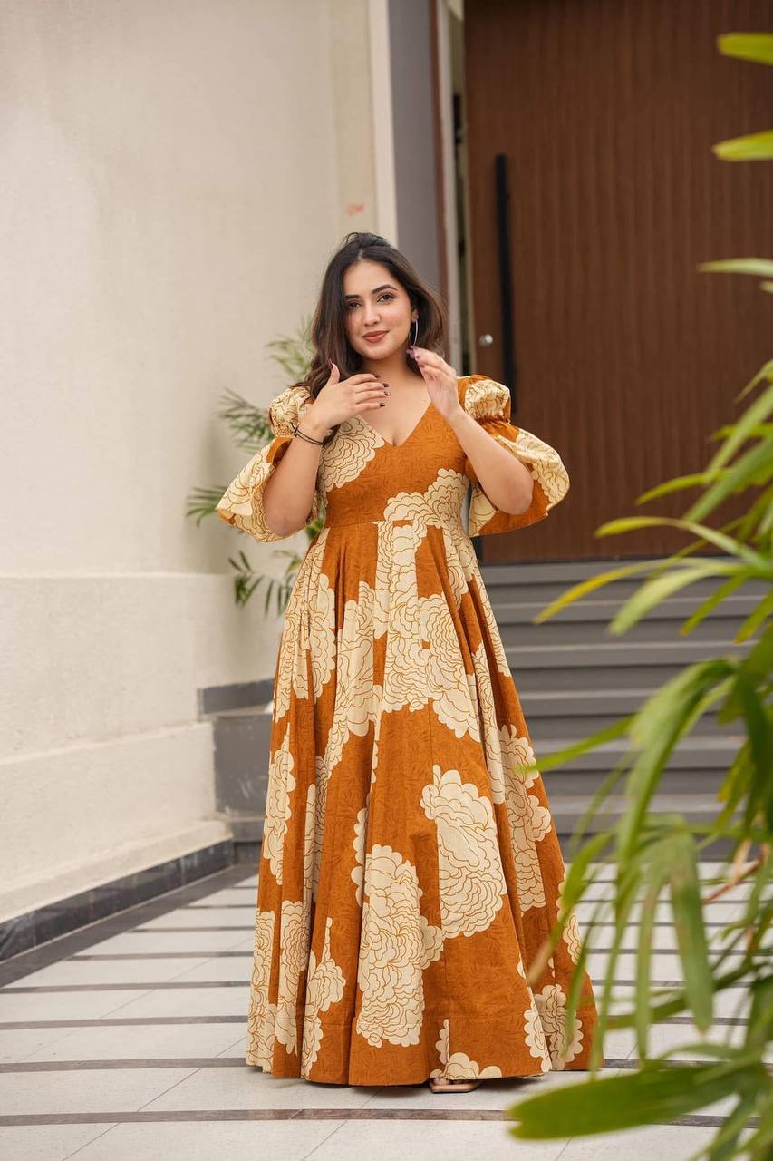Party Wear Designer Gown With Beautiful Digital Print