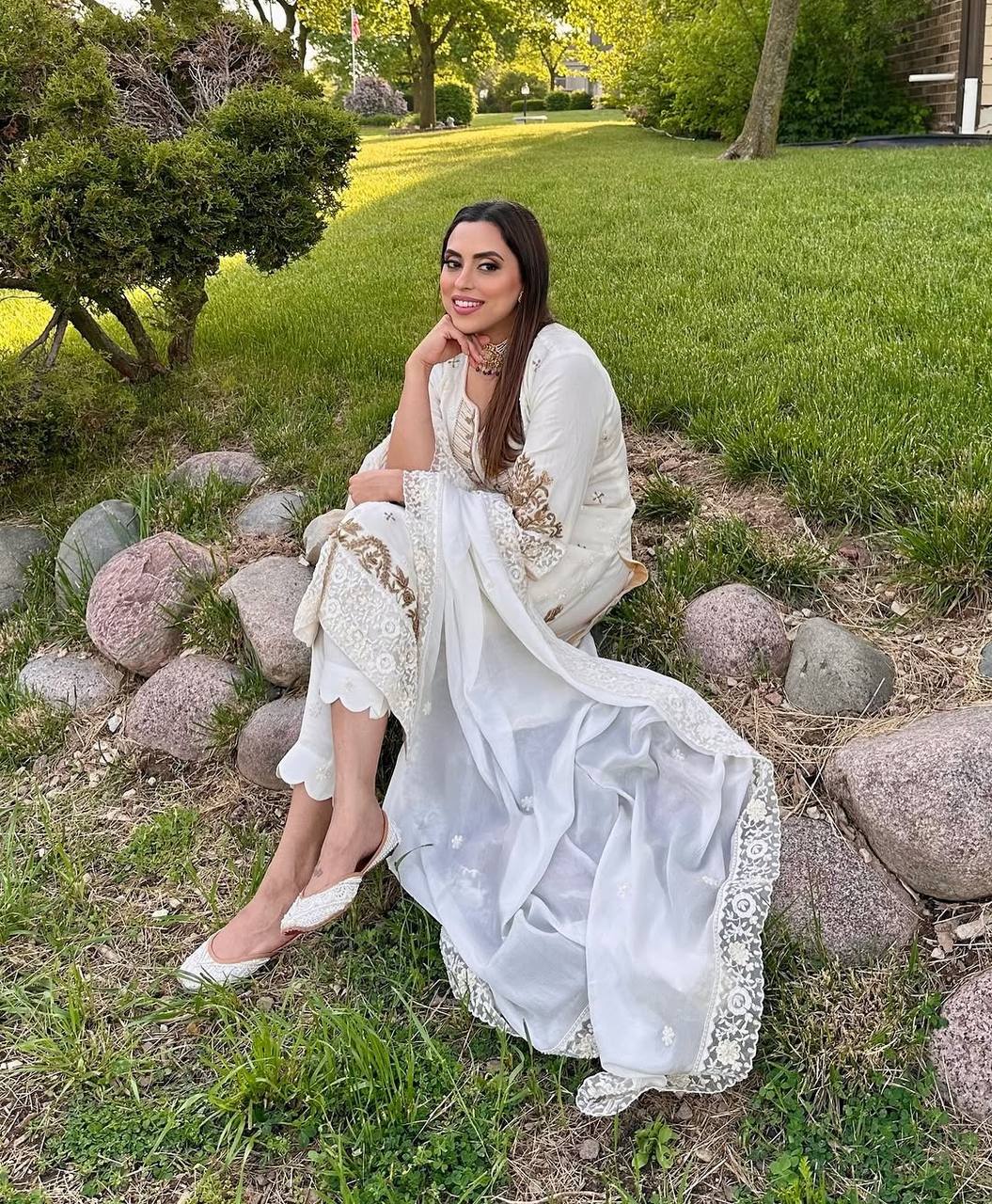 Party Wear Look Beautiful Top And Bottom With Dupatta