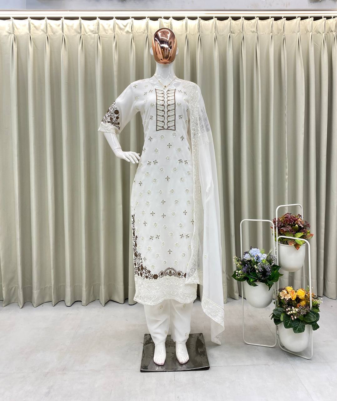Party Wear Look Beautiful Top And Bottom With Dupatta