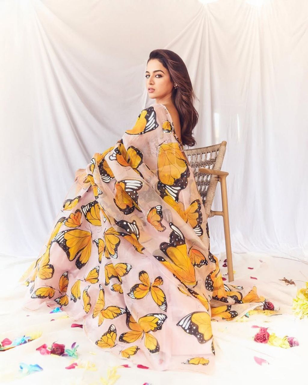 Party Wear Lehenga Choli With Beautiful Floral Print