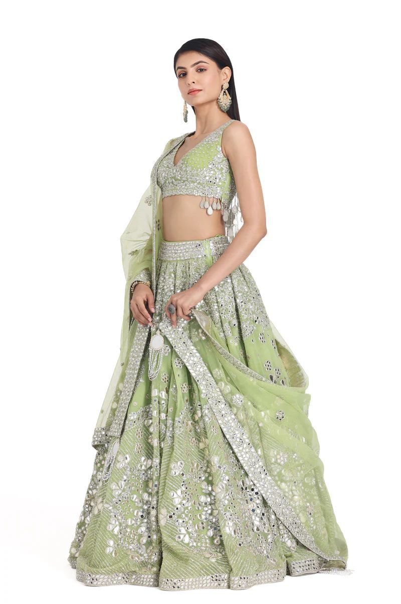 Designer Party Wear Lehenga Choli With Beautiful Thread Embroidery Work