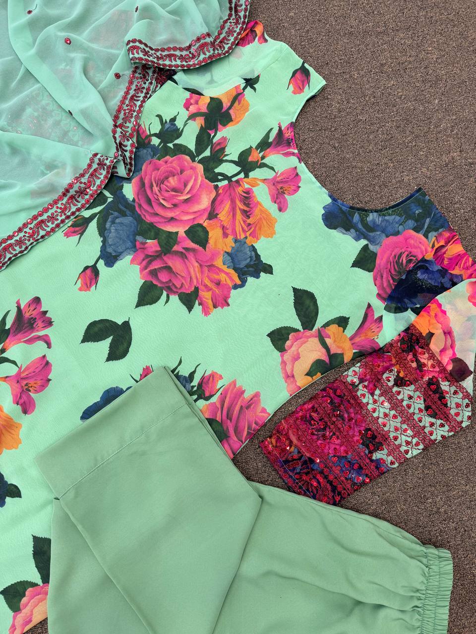 Beautiful Top-Pent And Dupatta With Fancy Digital Print