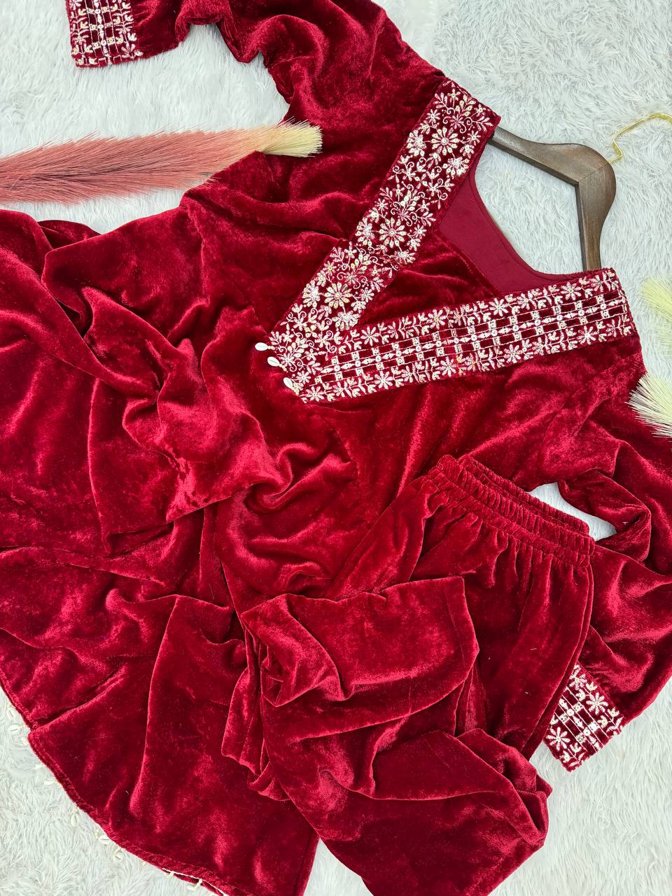 Party Wear Beautiful Top And Pent With Kodi Lace