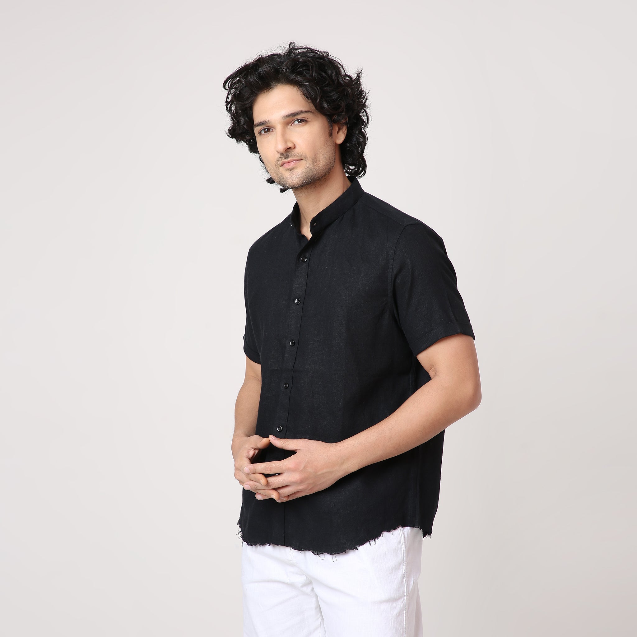 BLACK STAPLE SHIRT