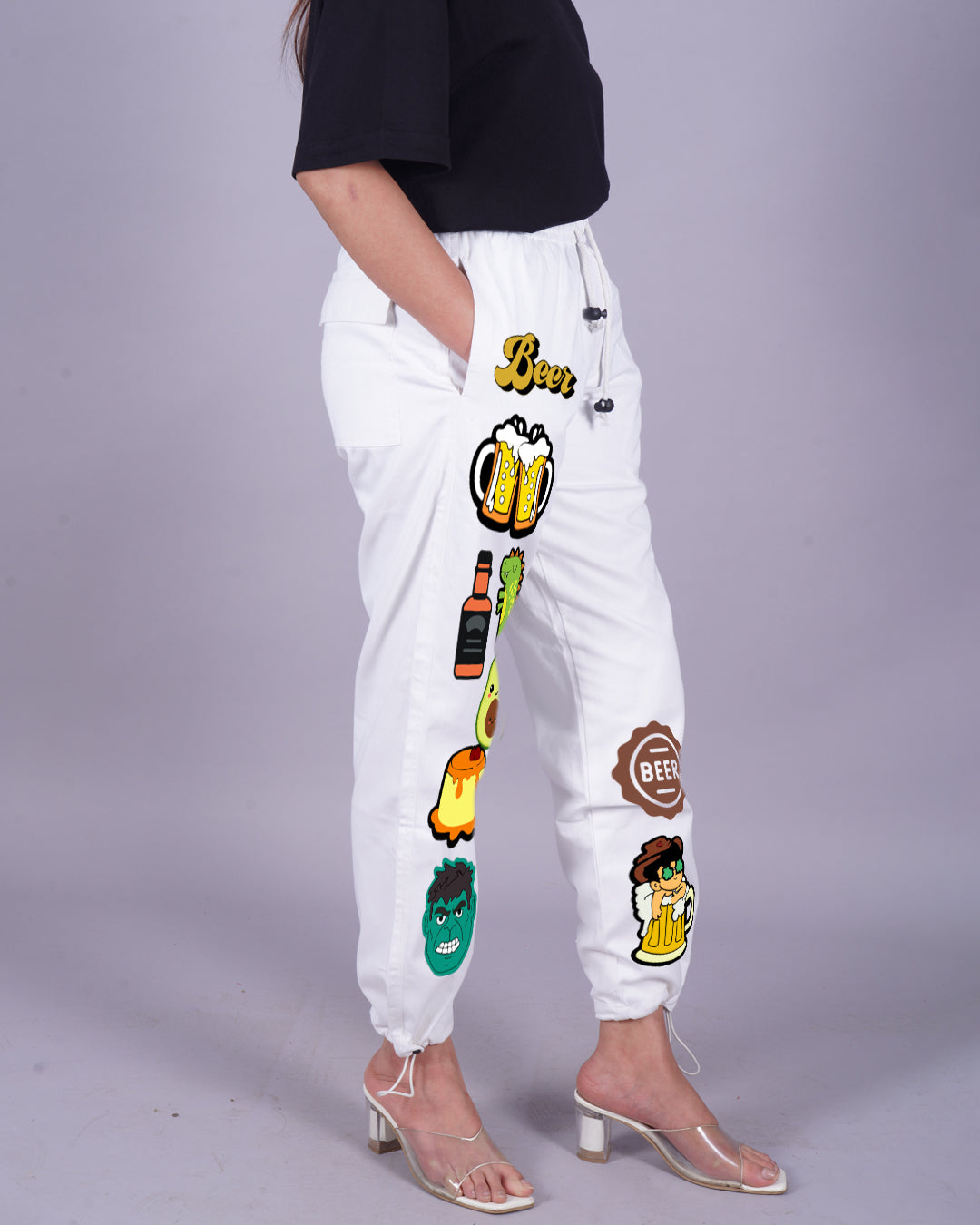 Ladies' White Adjustable Cargo Pants, Perfect for Casual Dining
