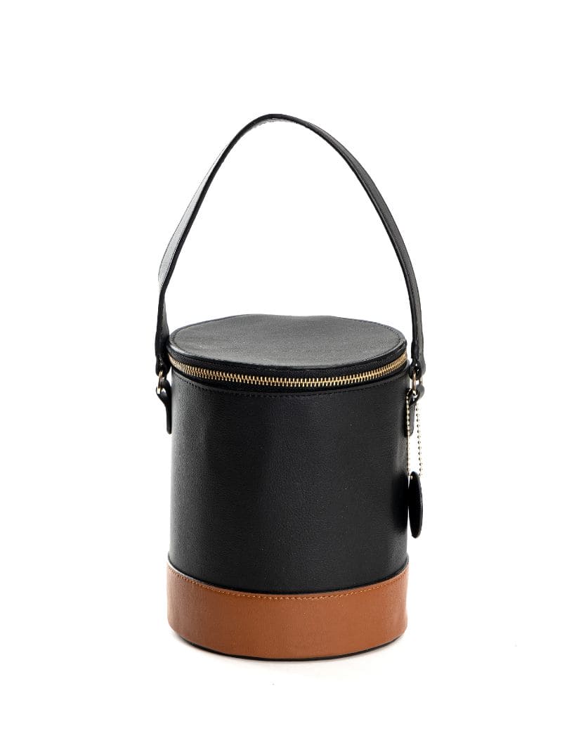 Hemera - Black & Gingerbread