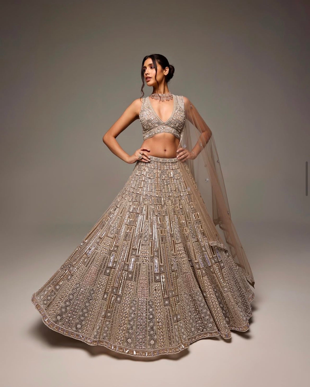 Party Wear Designer Lehenga Choli With Thread Work