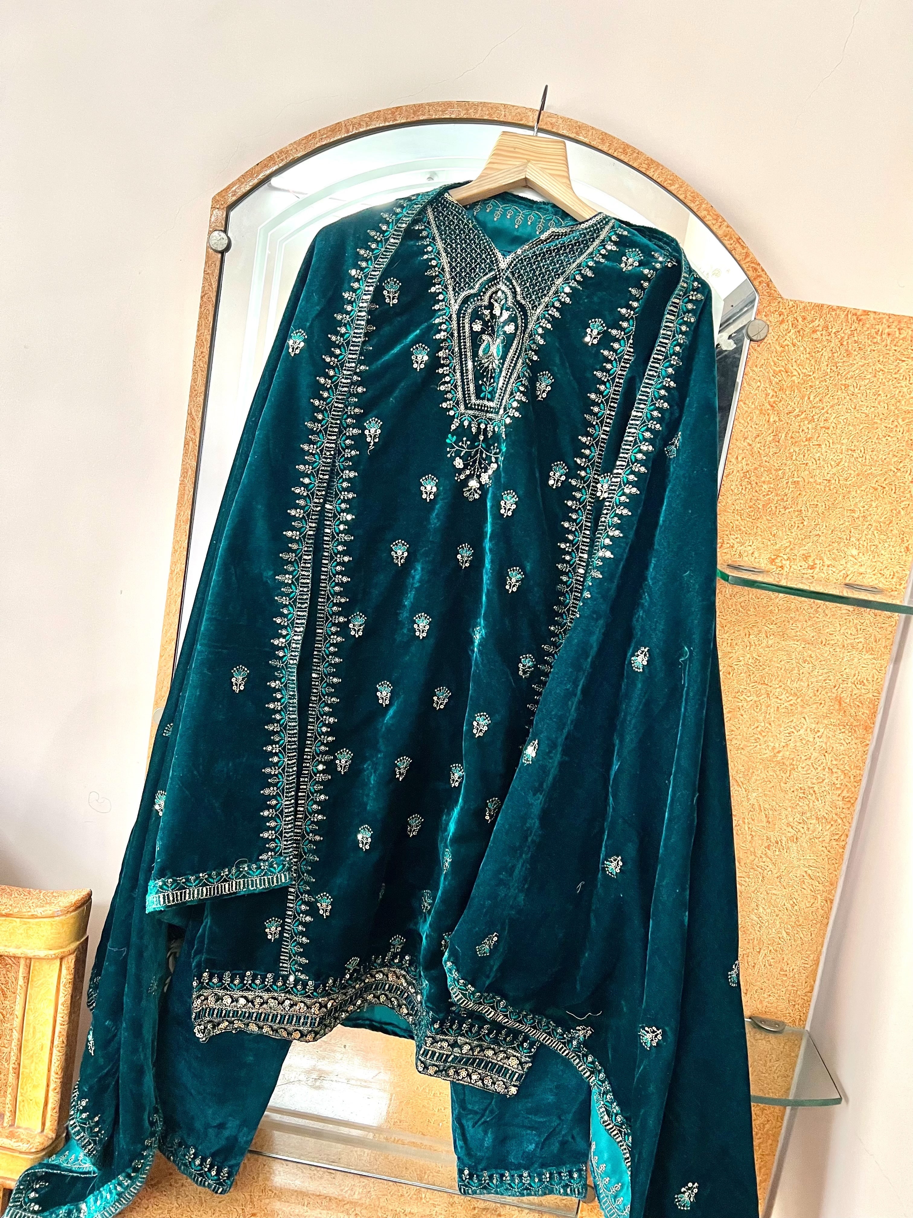 Party Wear Designer Top-Bottom And Beautiful Dupatta