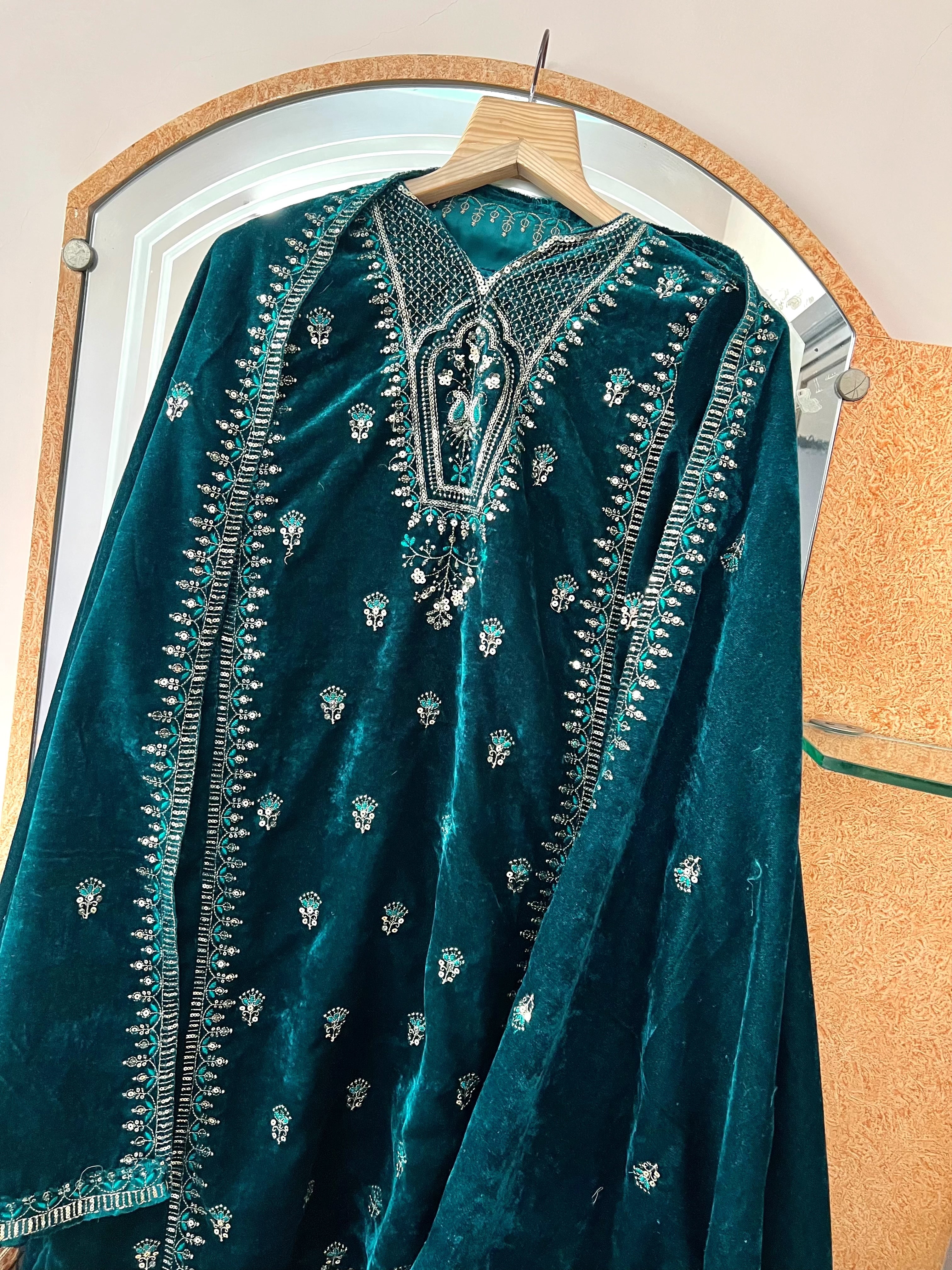 Party Wear Designer Top-Bottom And Beautiful Dupatta