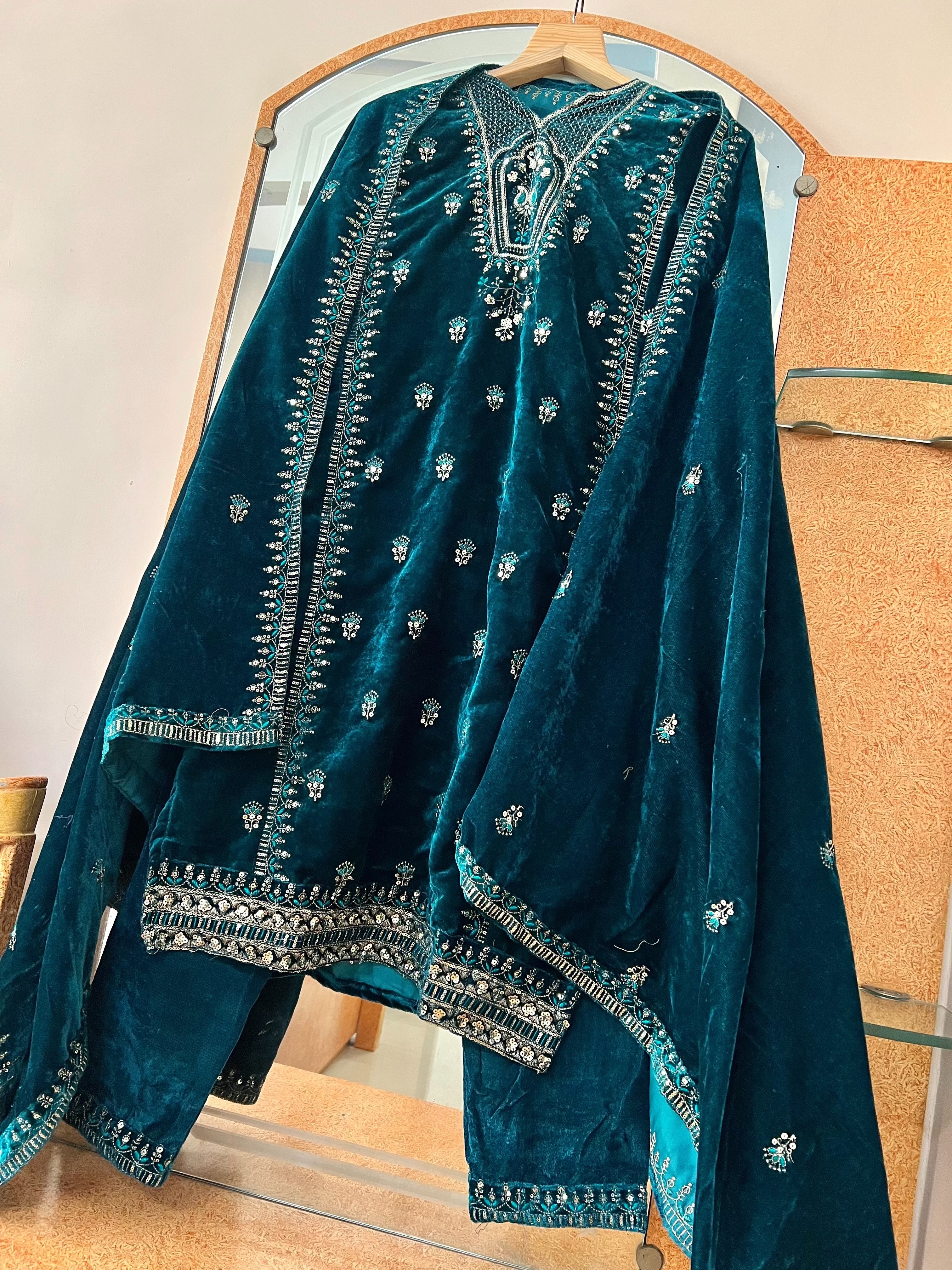 Party Wear Designer Top-Bottom And Beautiful Dupatta
