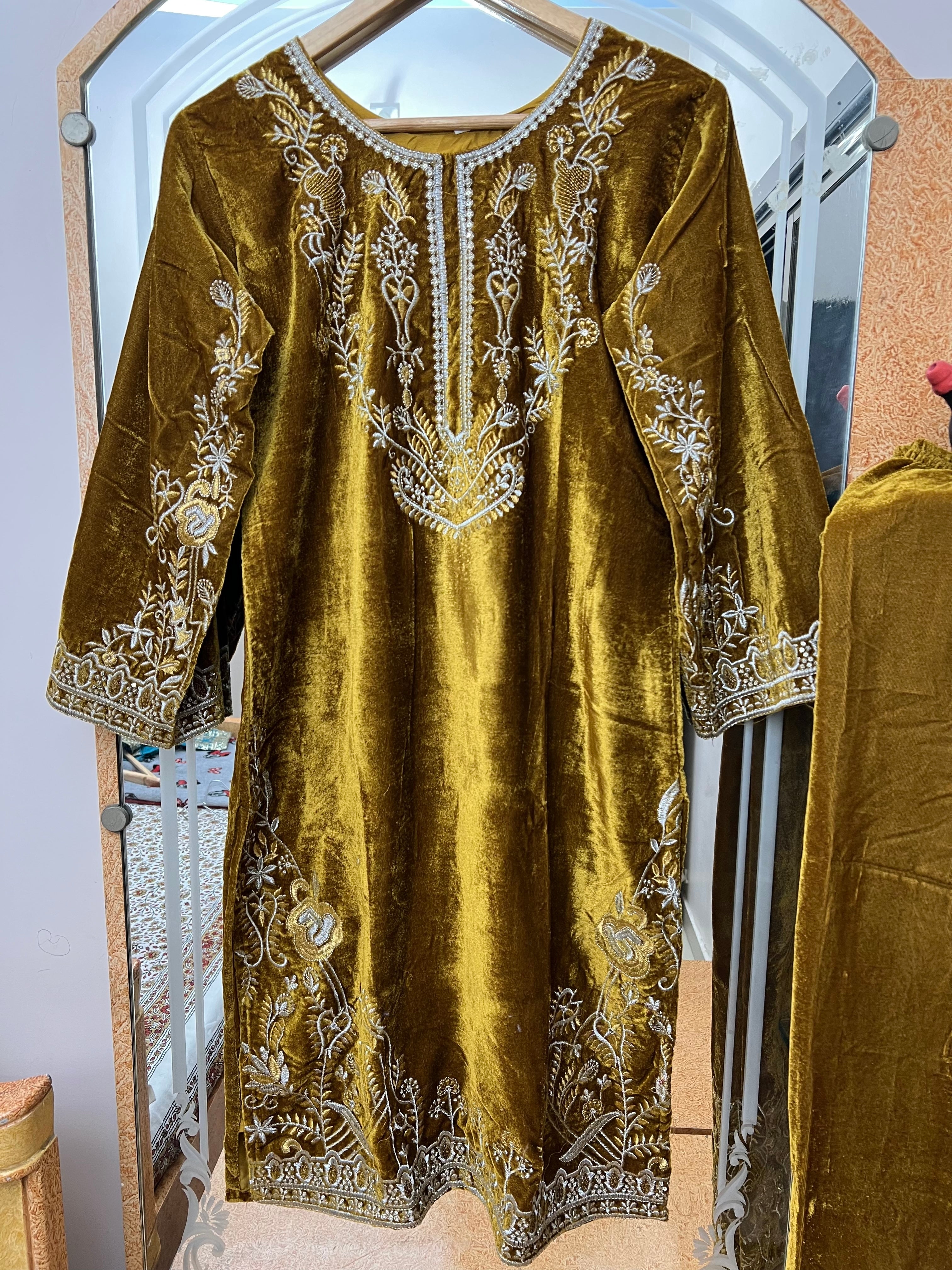 Party Wear Beautiful Top-Bottom With Zari Embroidery Work
