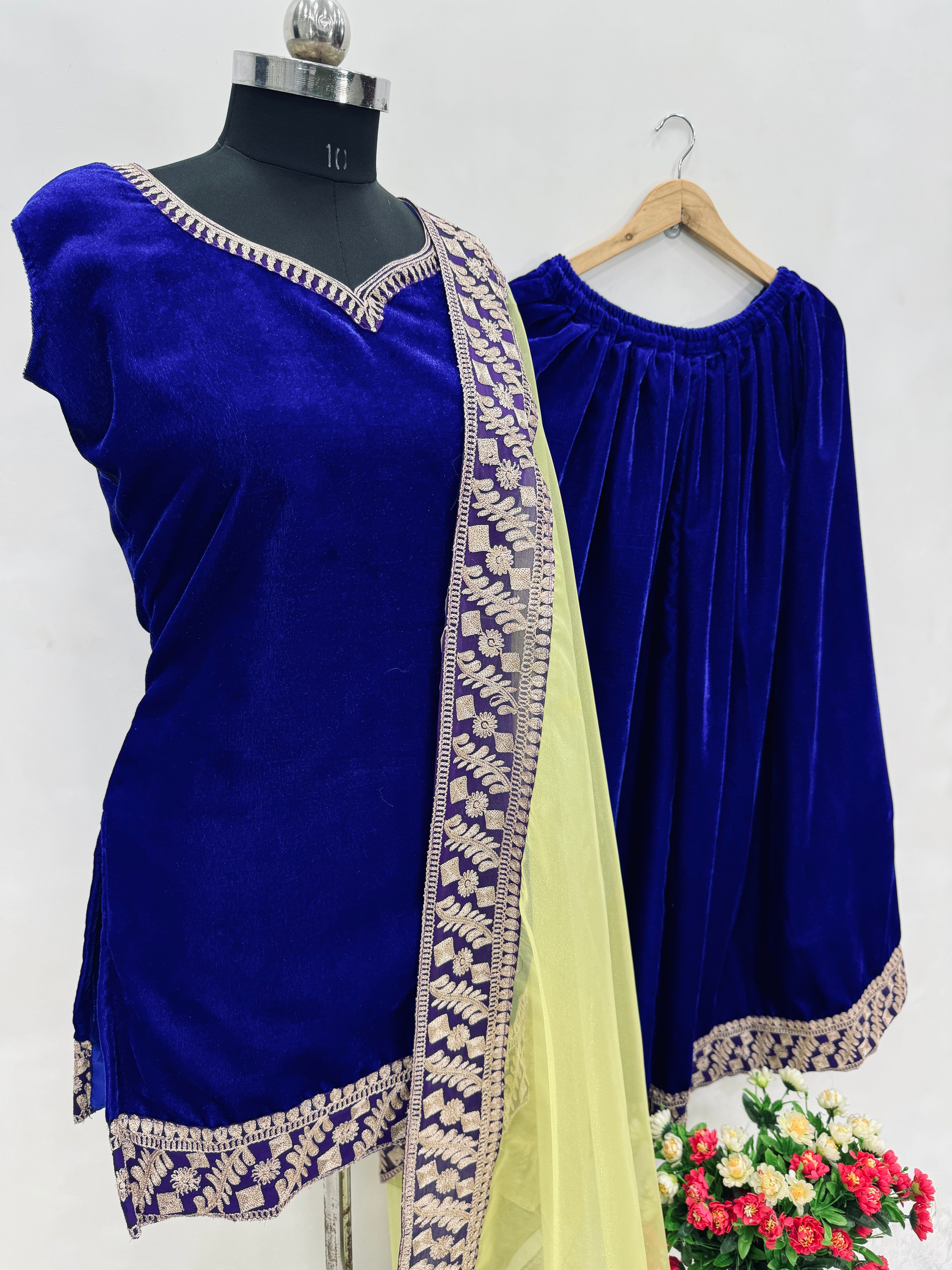 Beautiful Party Wear Top And Pent With Organza Dupatta