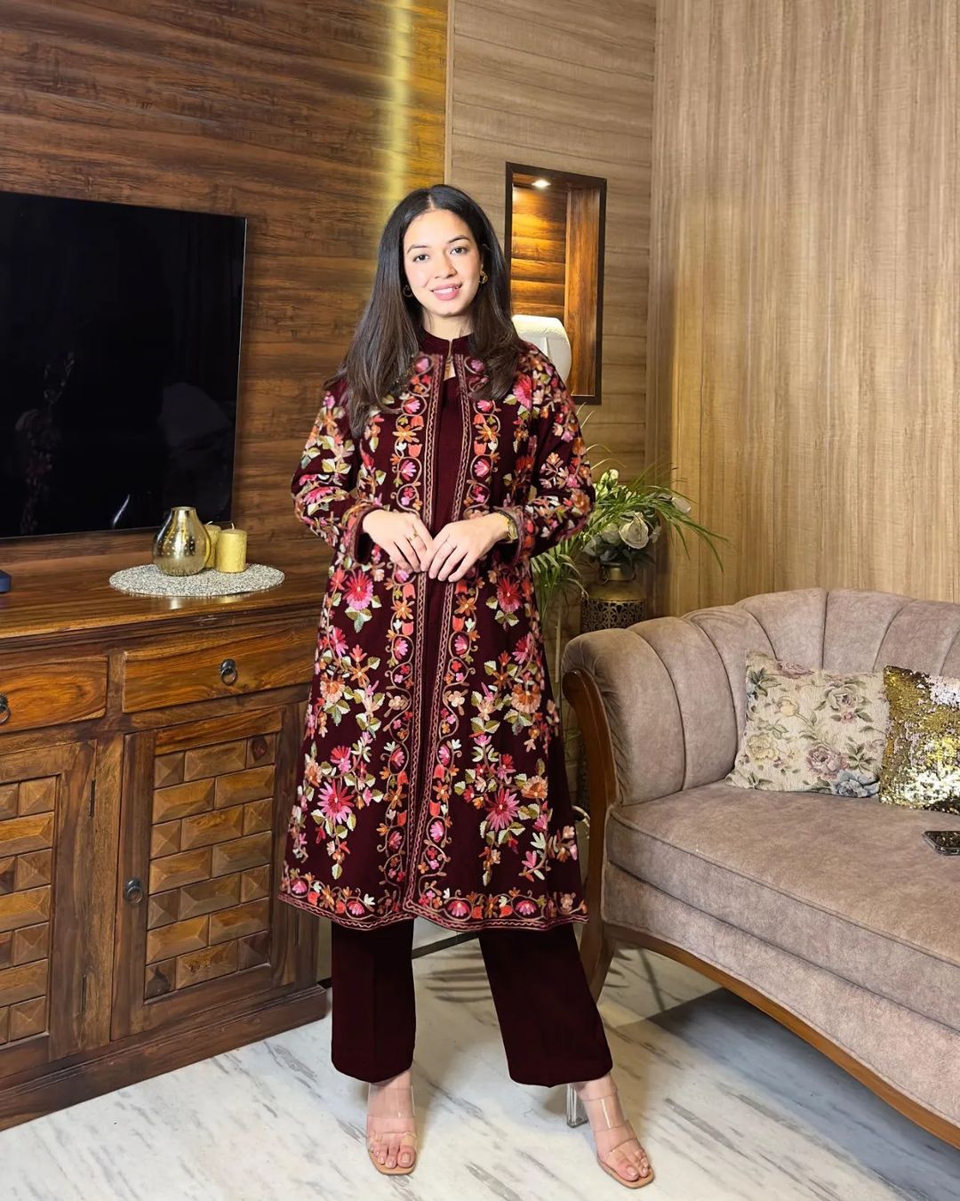 Designer Suit Set With Kashmiri Embroidery Work