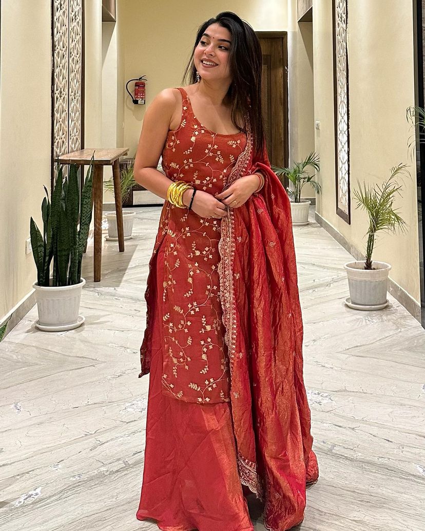 Beautiful Top Pent And Dupatta With Embroidery Sequence Work