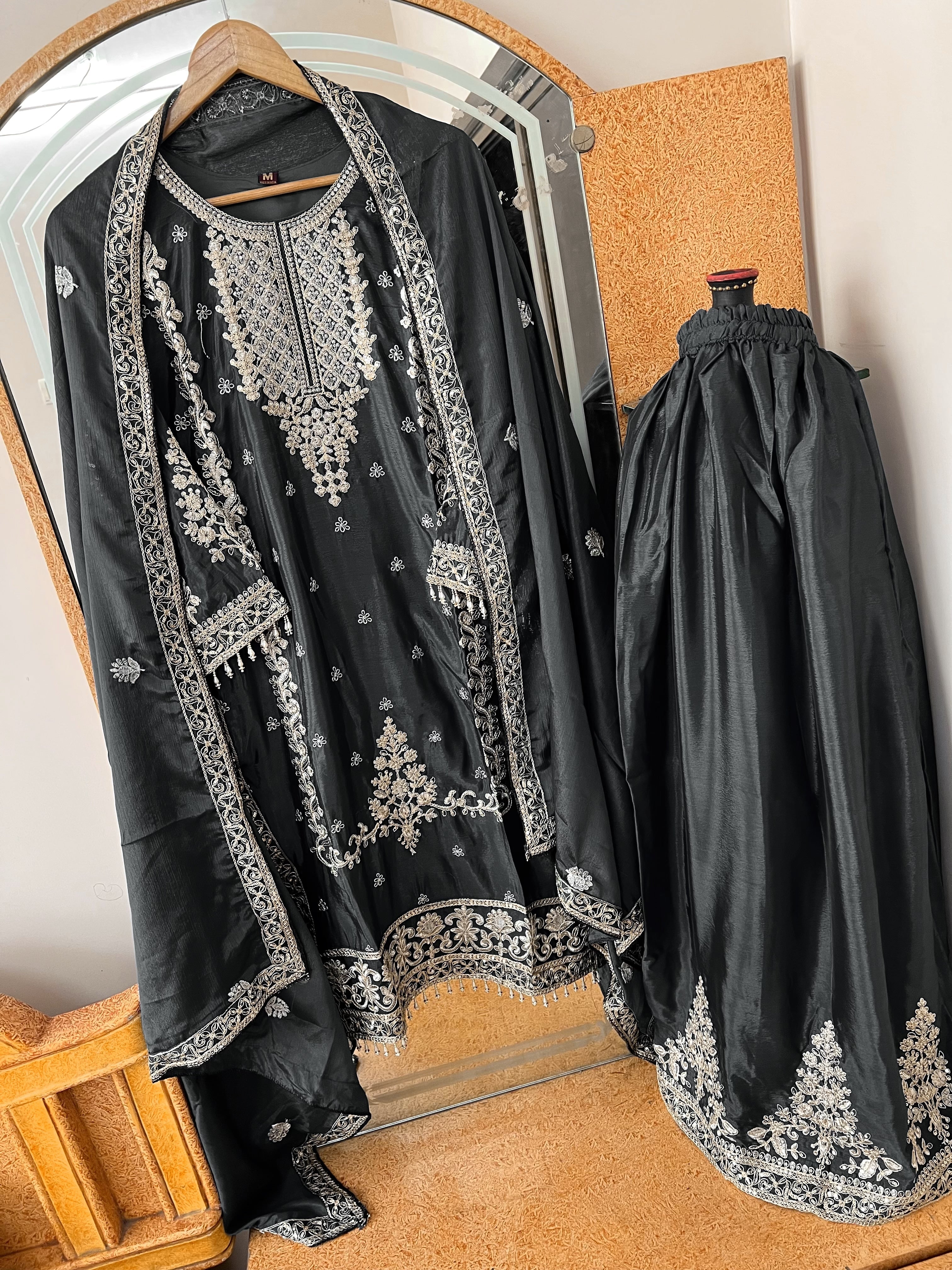 Party Wear Designer Top-Bottom And Beautiful Dupatta