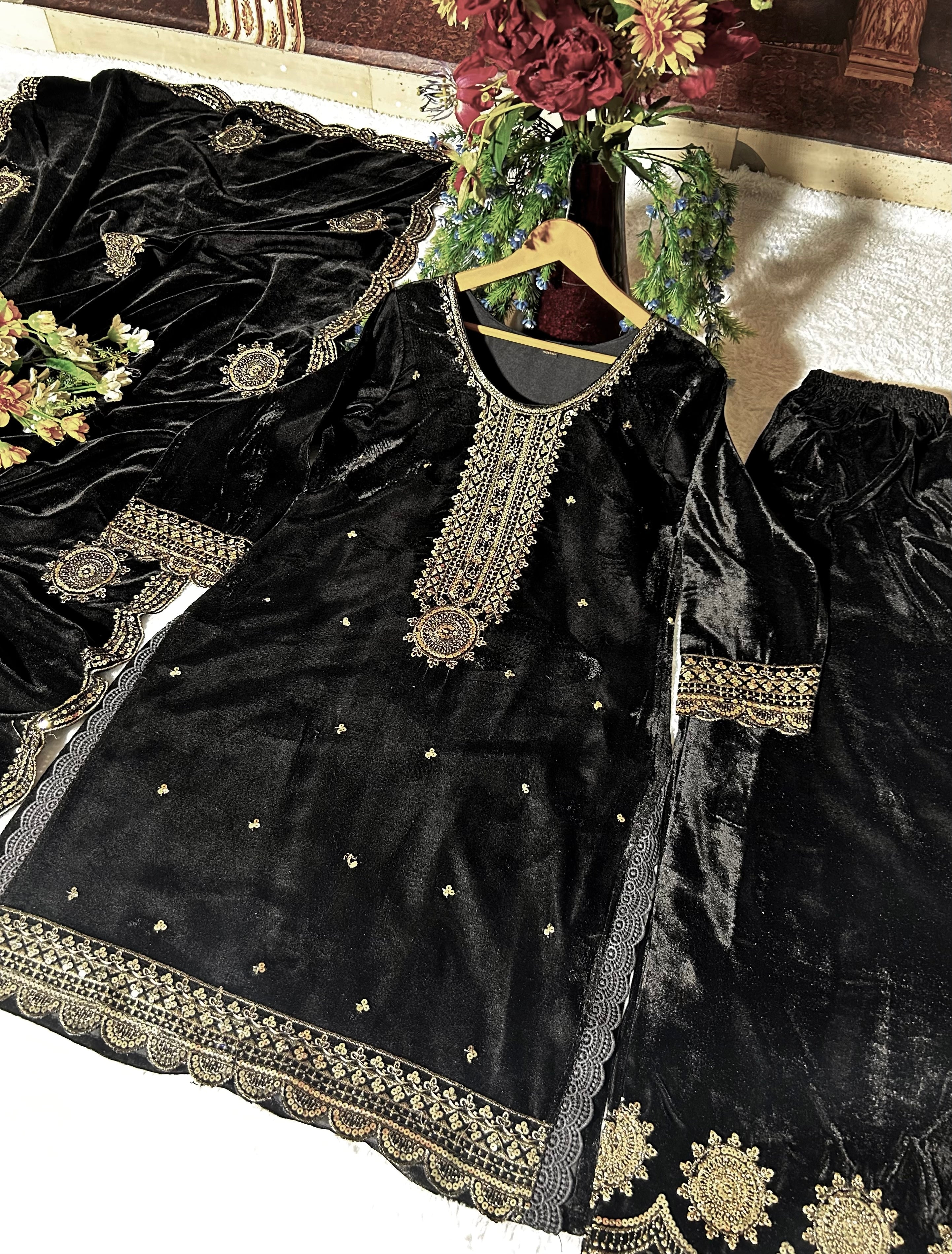 Party Wear Designer Top-Bottom And Beautiful Dupatta