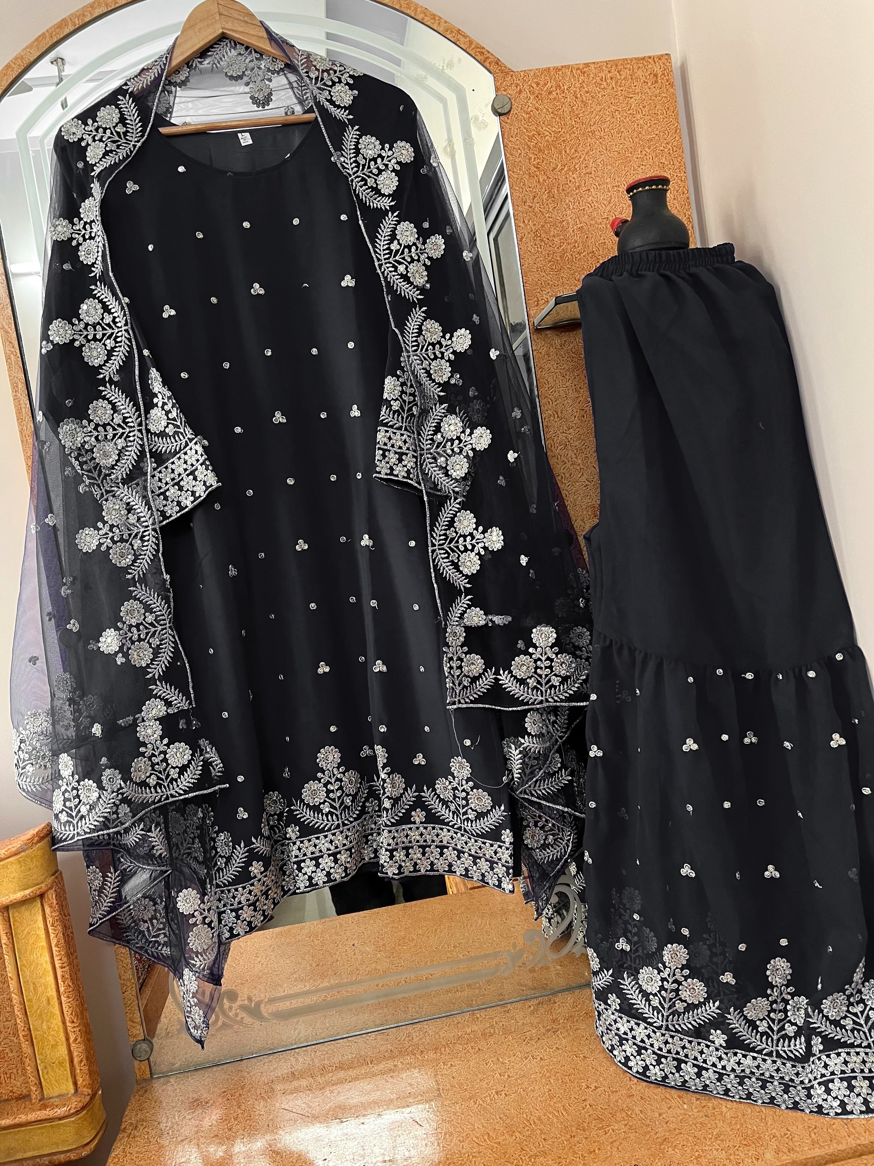 Party Wear Beautiful Top-Bottom And Fancy Dupatta
