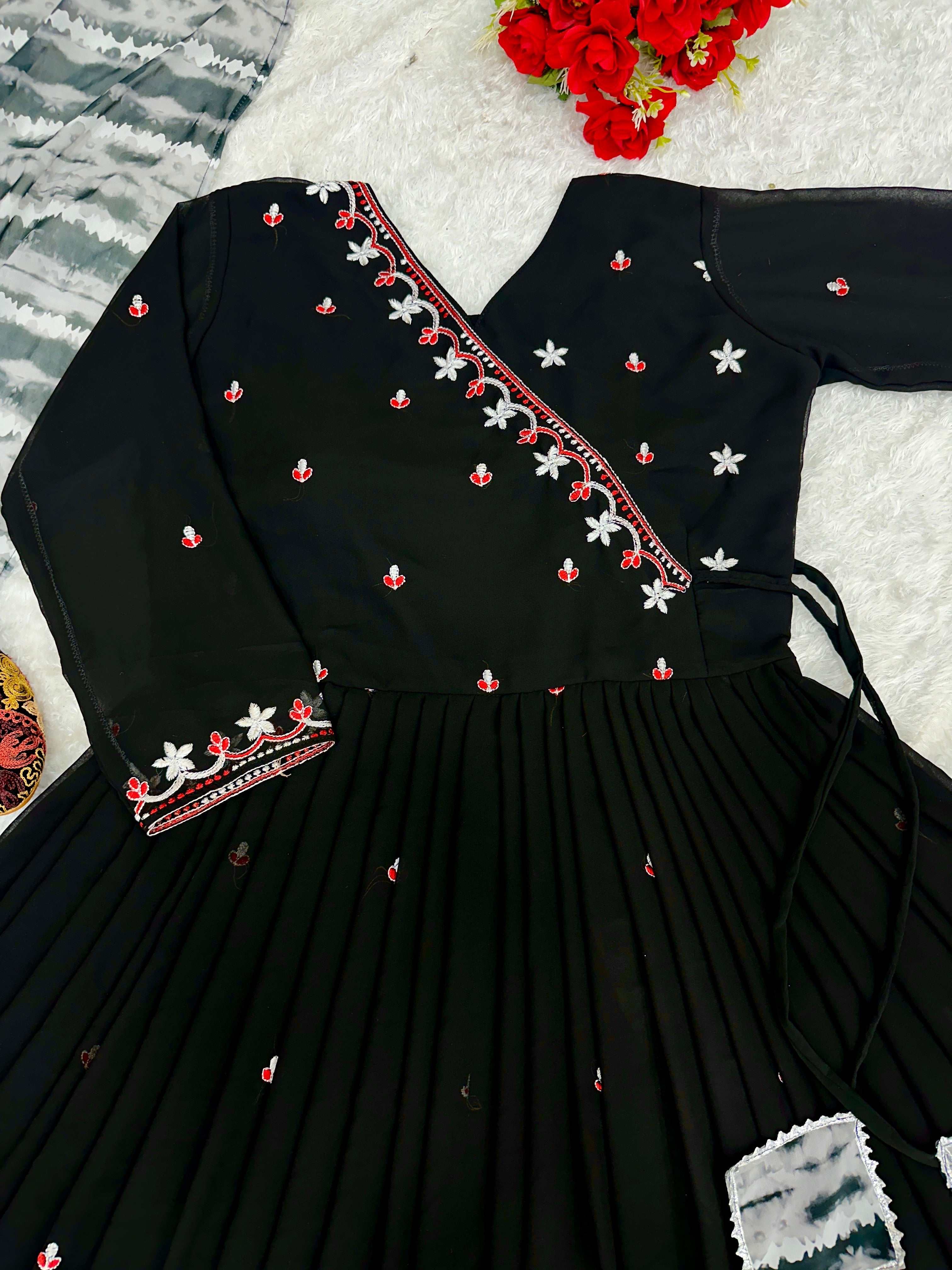 Beautiful Party Wear Fancy Anarkali Gown And Pent With Dupatta