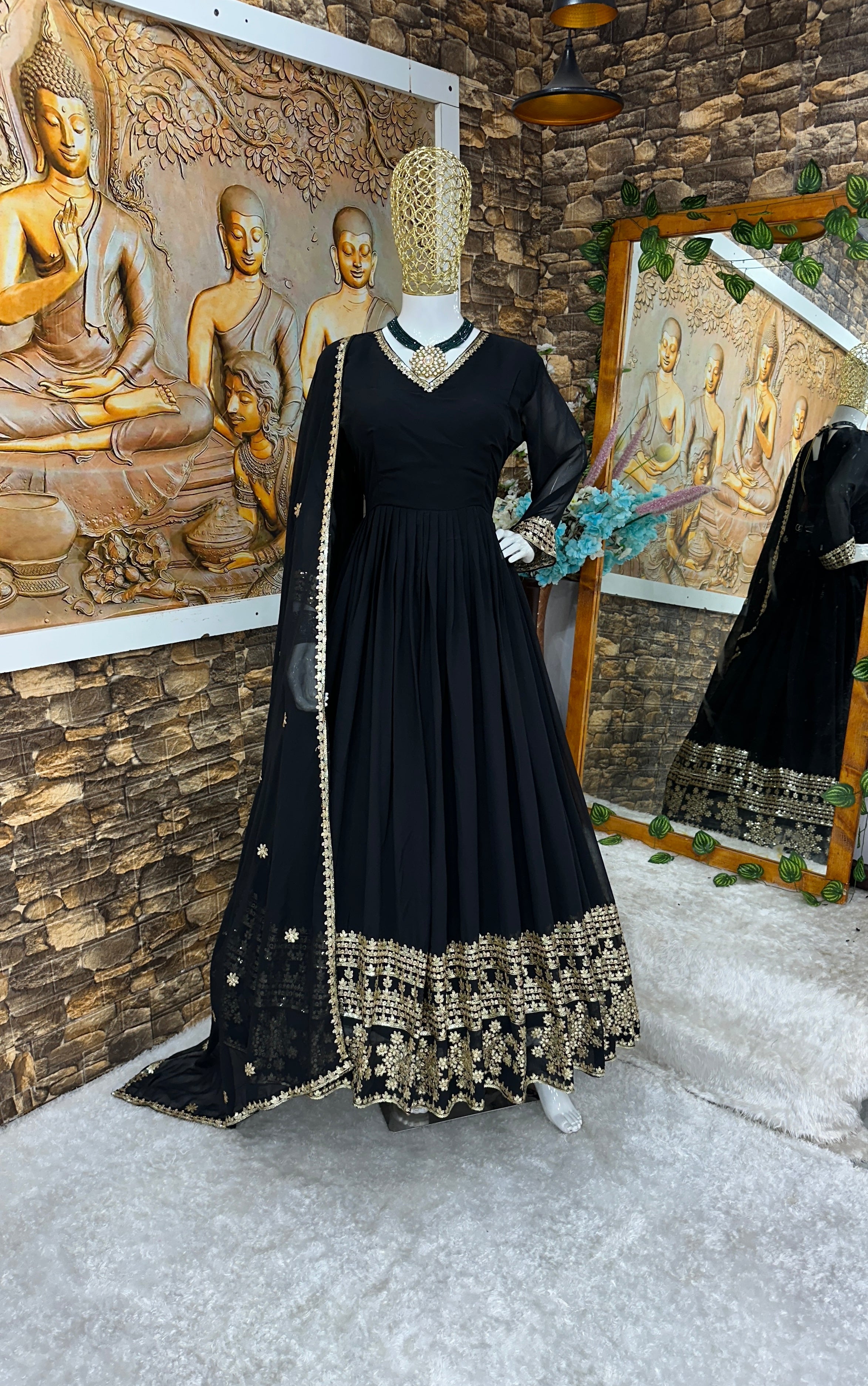 Beautiful Party Wear Look Anarkali Gown And Pent With Dupatta