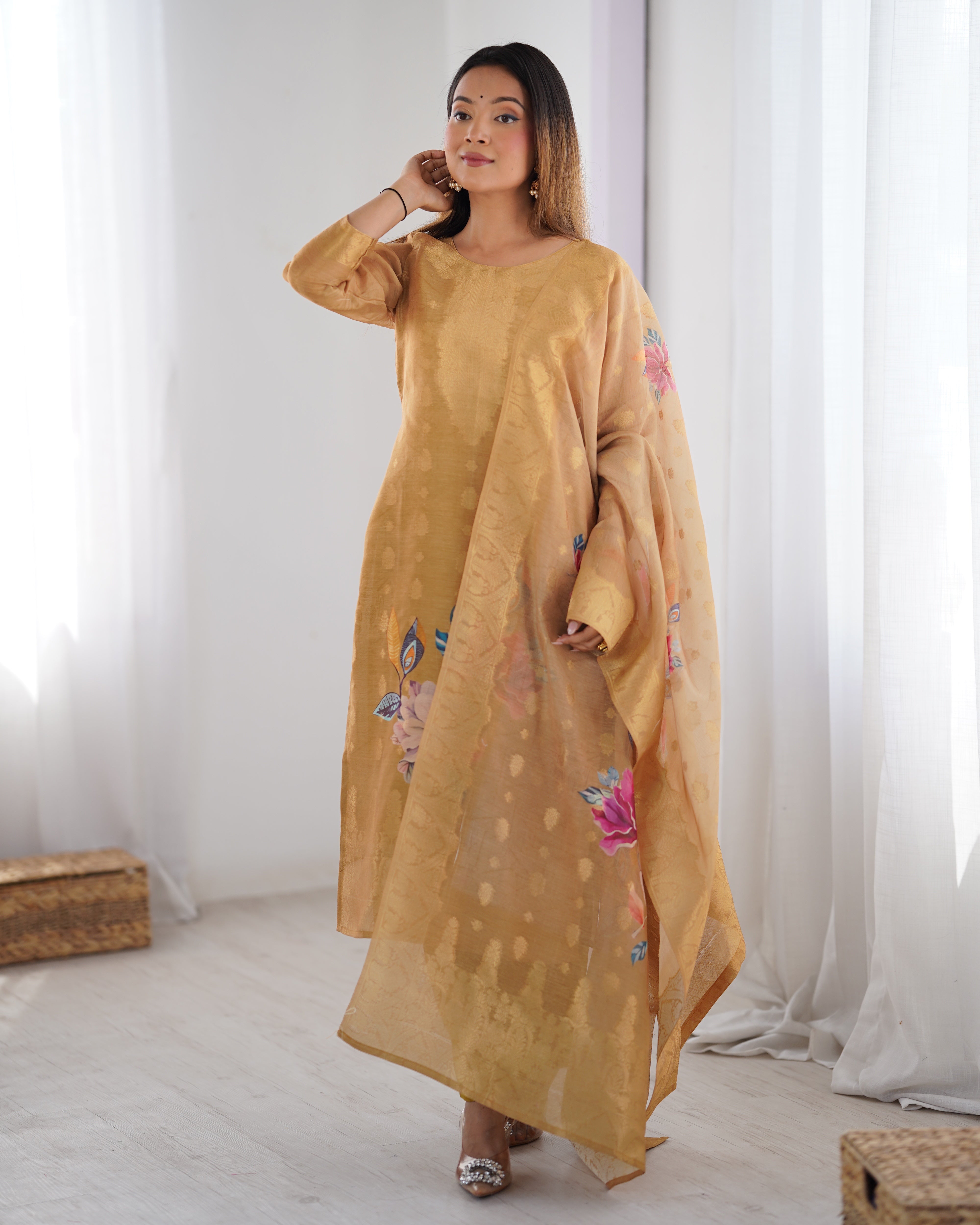 Party Wear Beautiful Suit Set With Digital Print