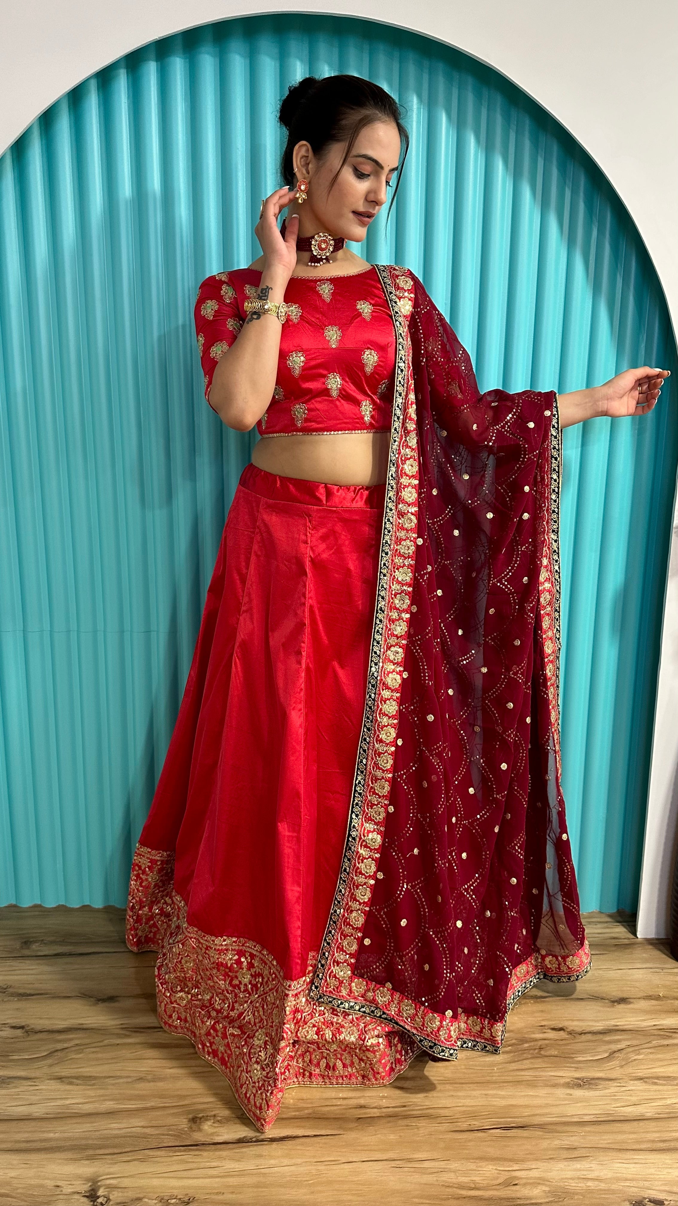Party Wear Lehenga Choli With Zari & Sequence Work