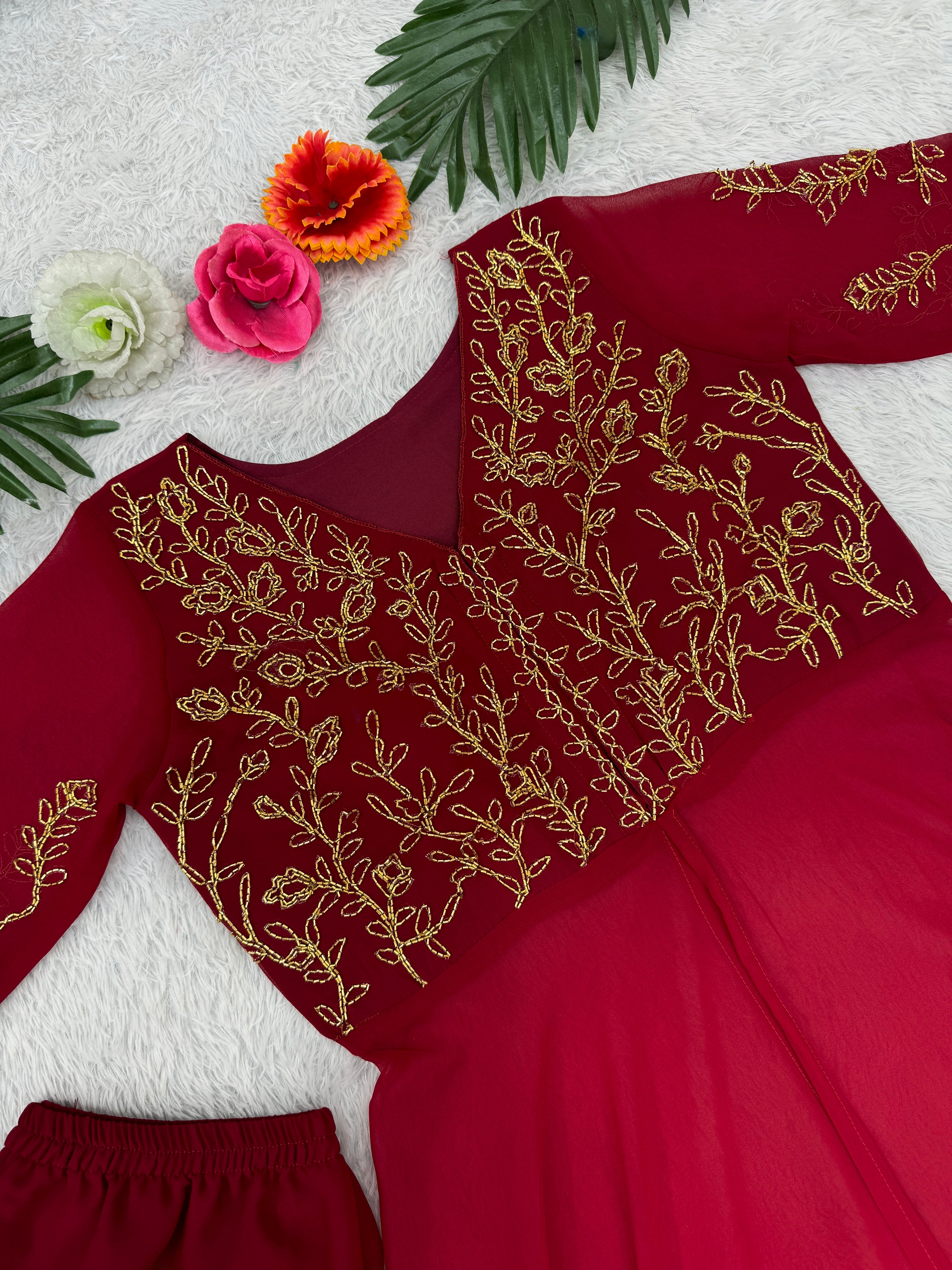 Designer Top Pent With Hand Work & Can Vas Patta