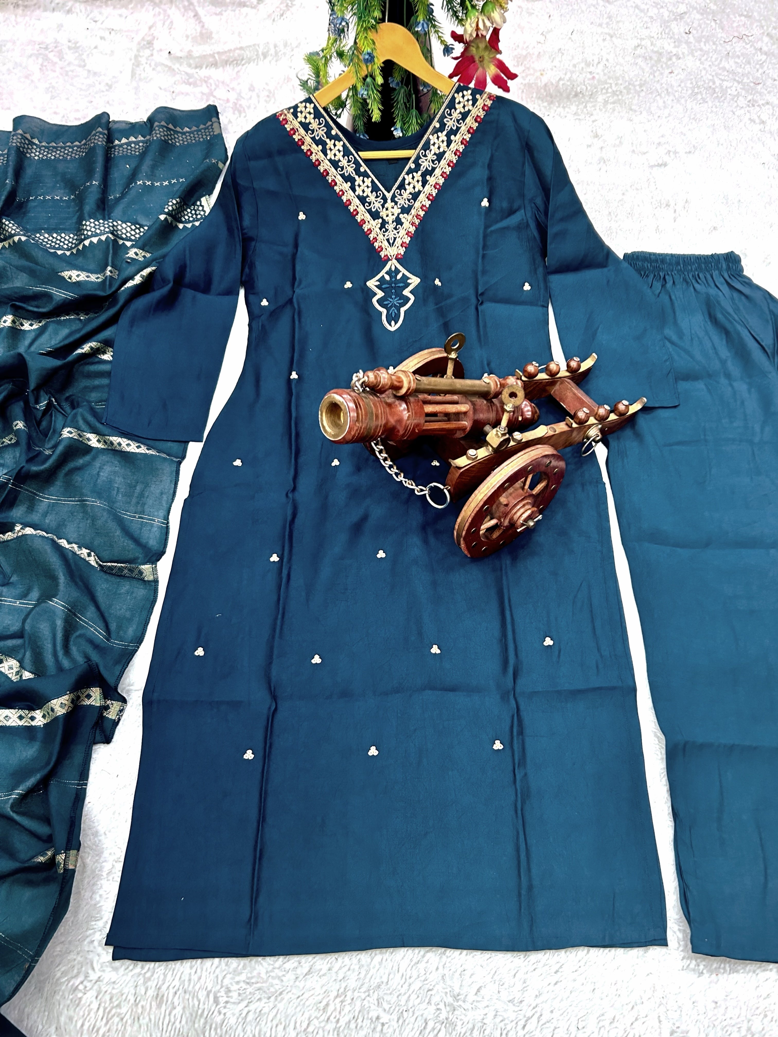 Designer Party Wear Suit-Pent And Dupatta With Embroidery Work