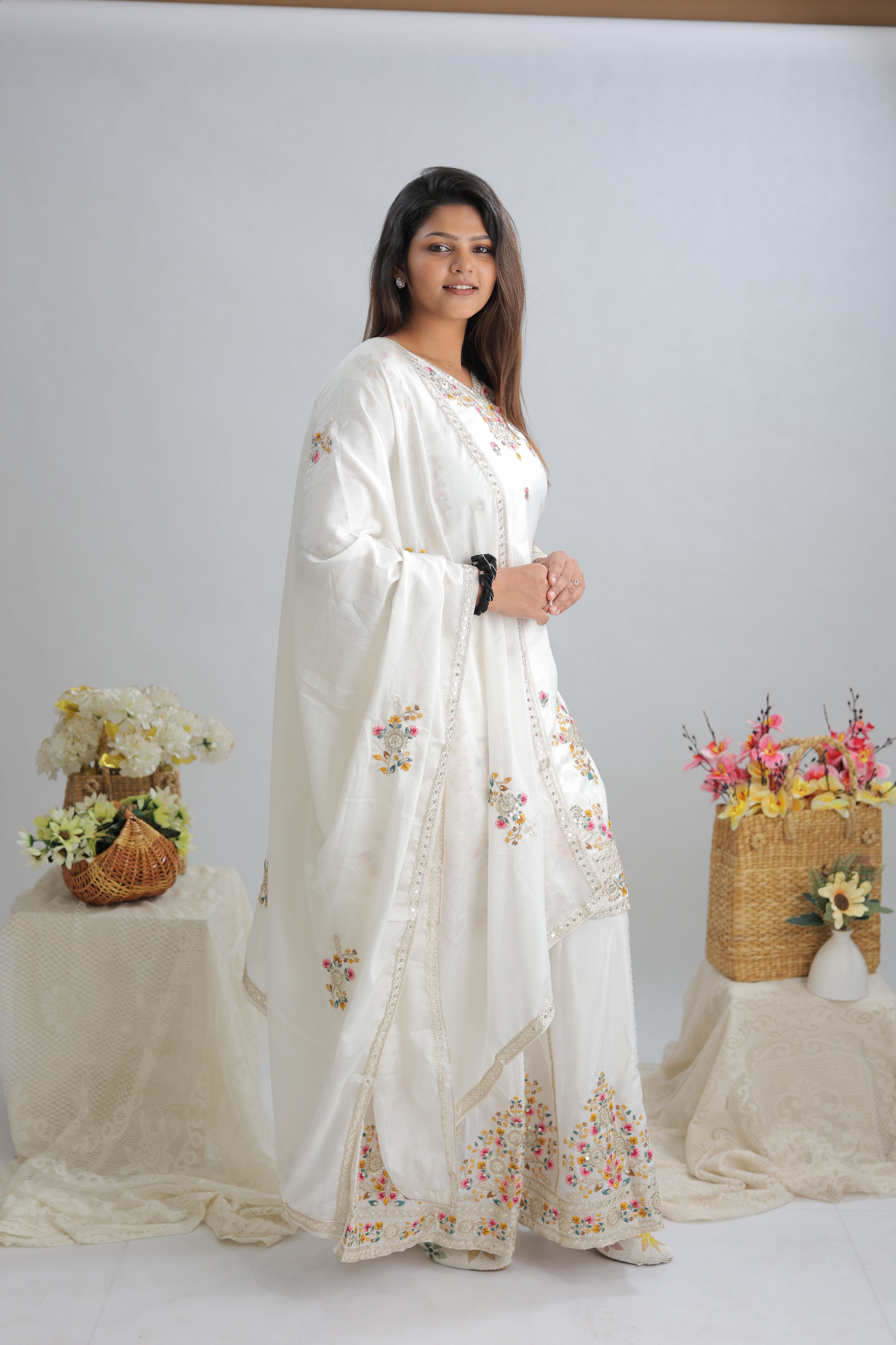 Party Wear Beautiful Top-Sarara And Fancy Dupatta
