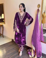 Beautiful Trending Suit Pent With Dupatta