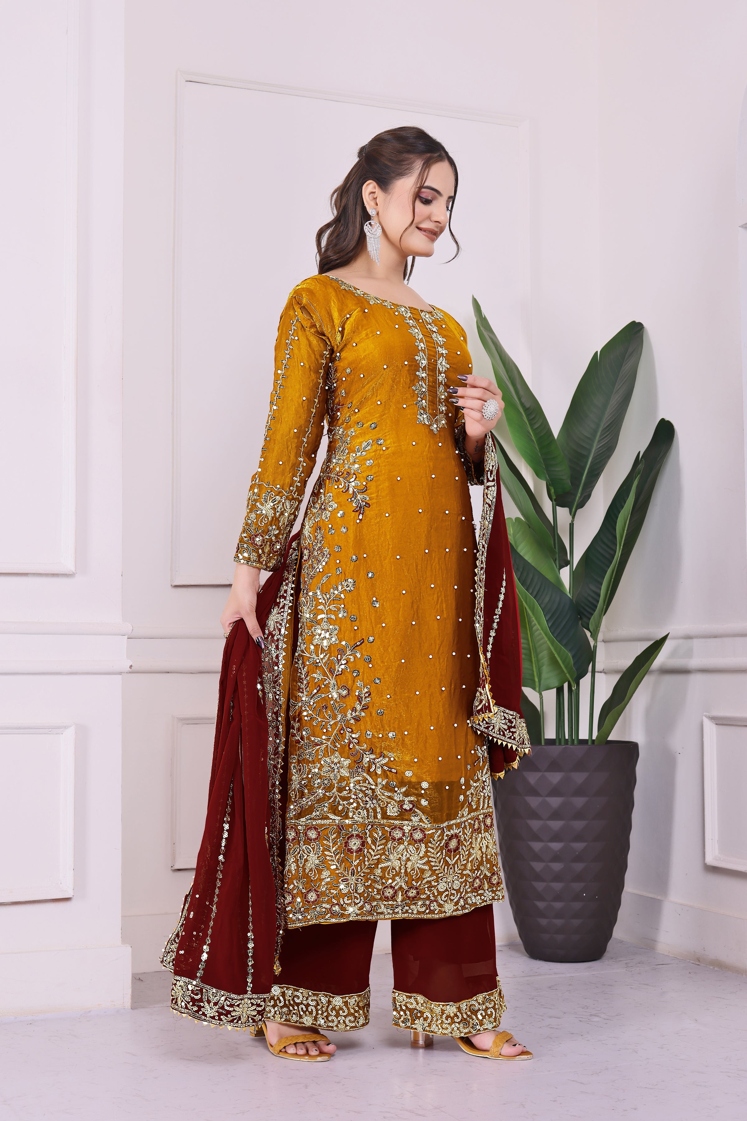 Party Wear Beautiful Top-Plazzo And Fancy Dupatta