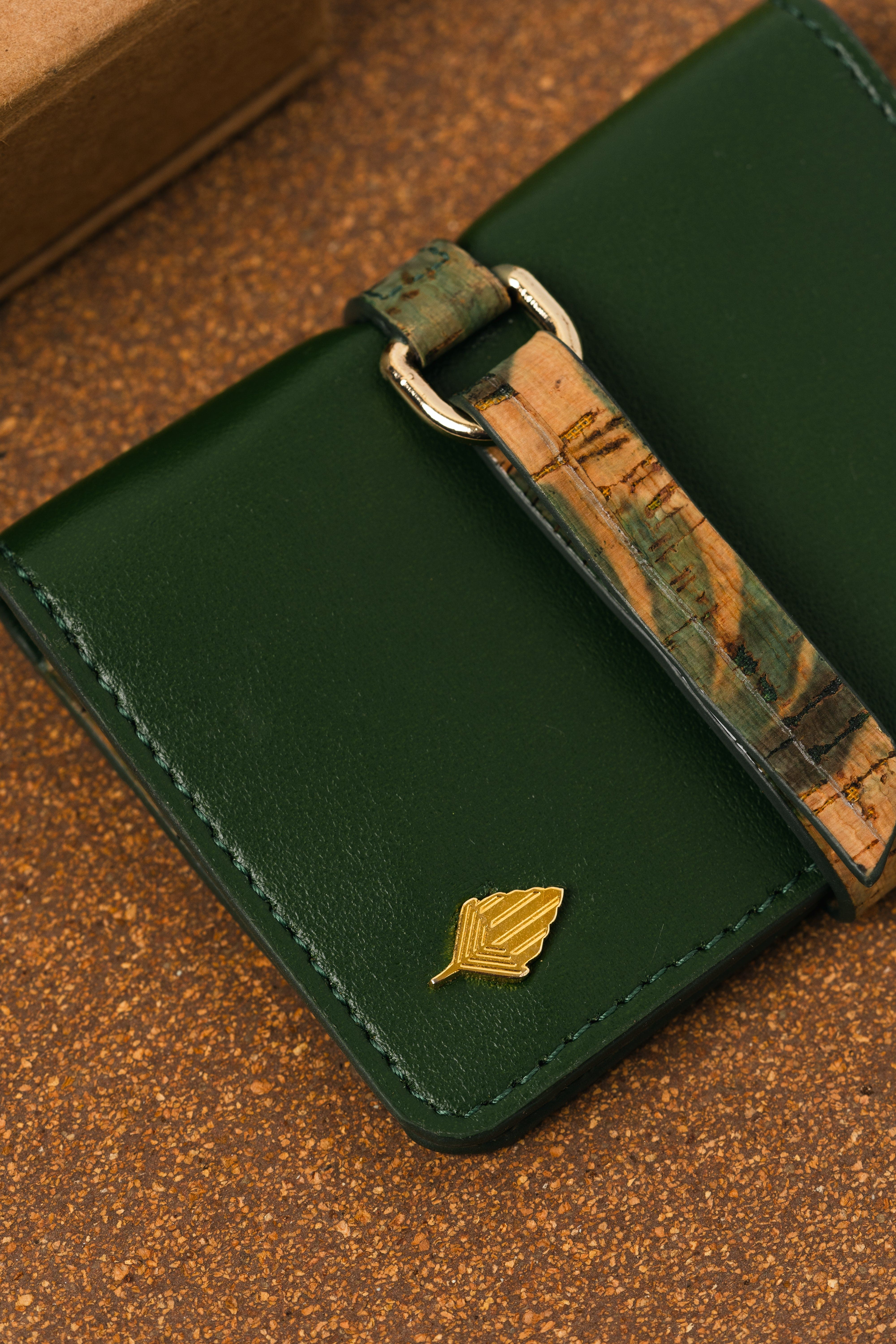 Neith- Green & Cork