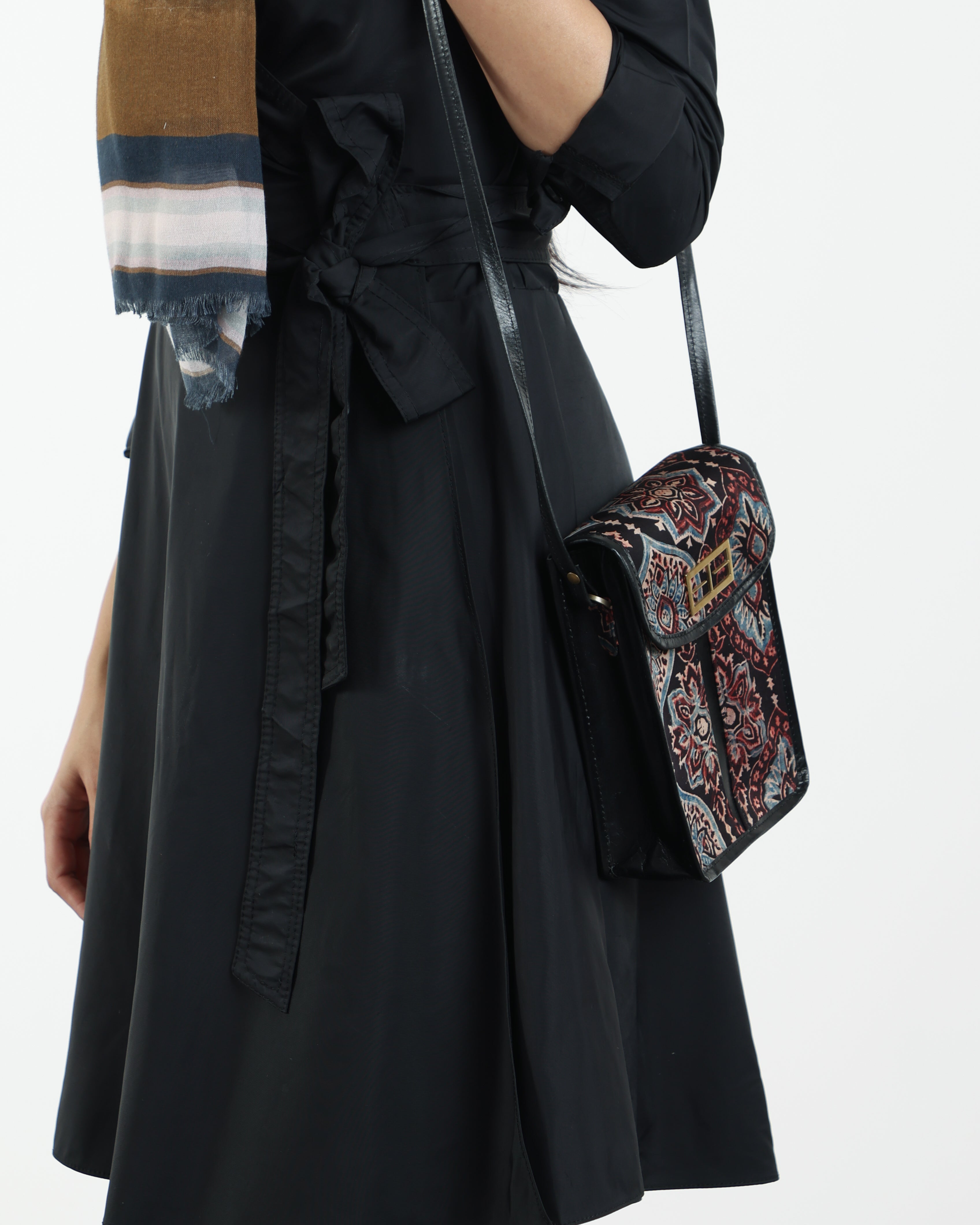 AZARAK SYMPHONY SLING BAG