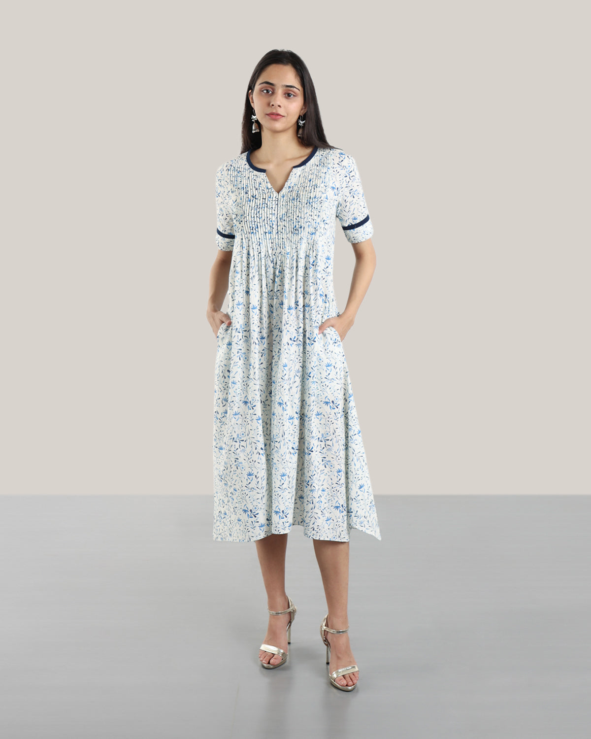 Ditsy Folk Dress (White)