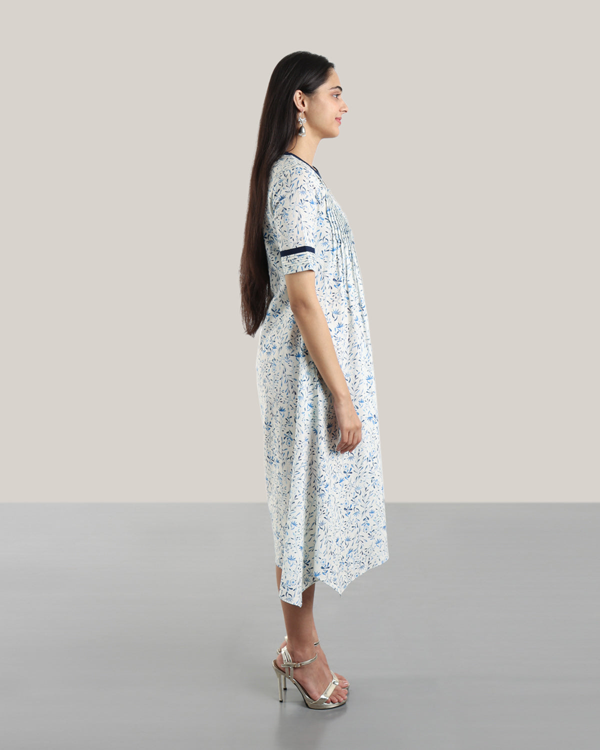 Ditsy Folk Dress (White)