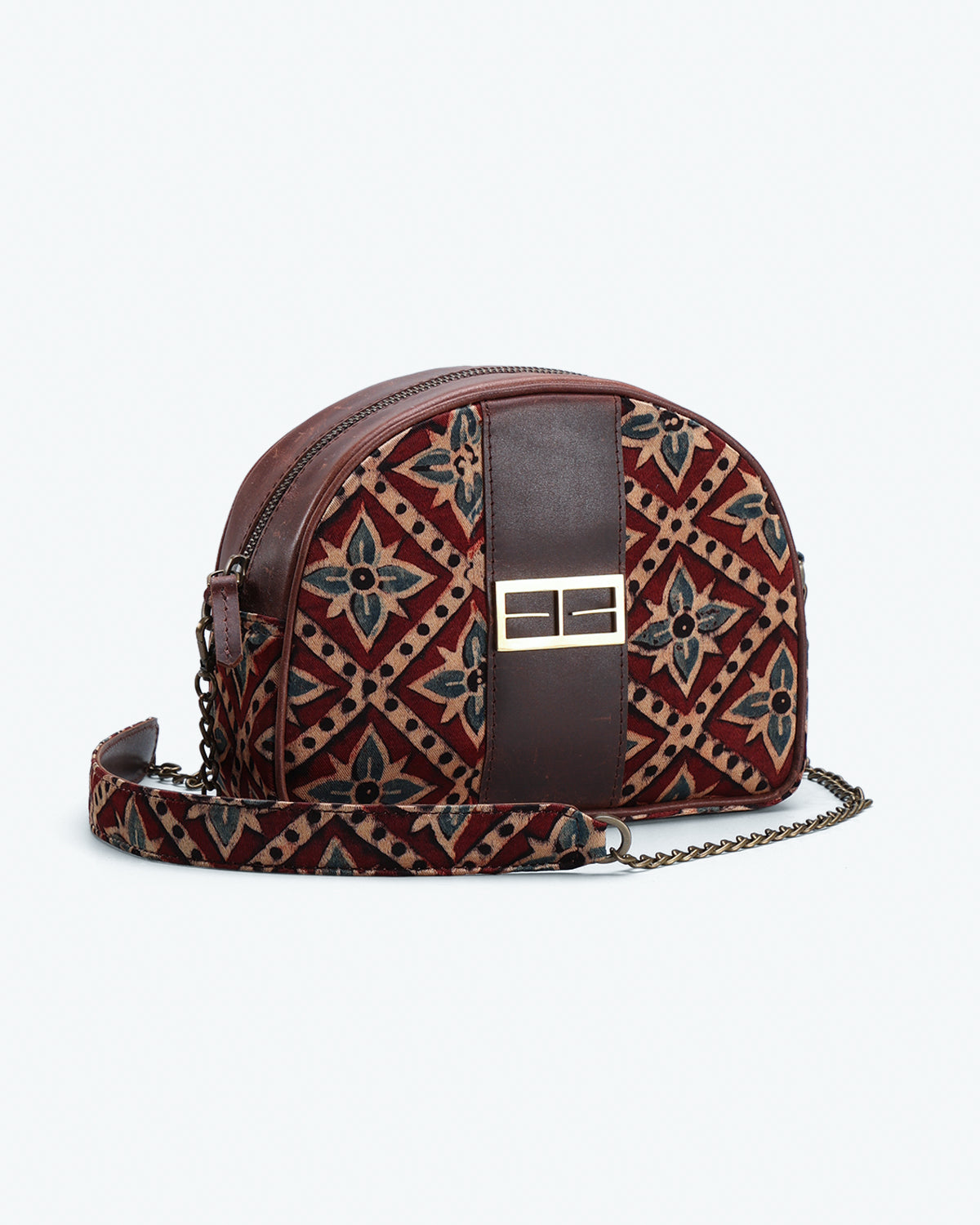 AZARAK RAAGA SLING BAG