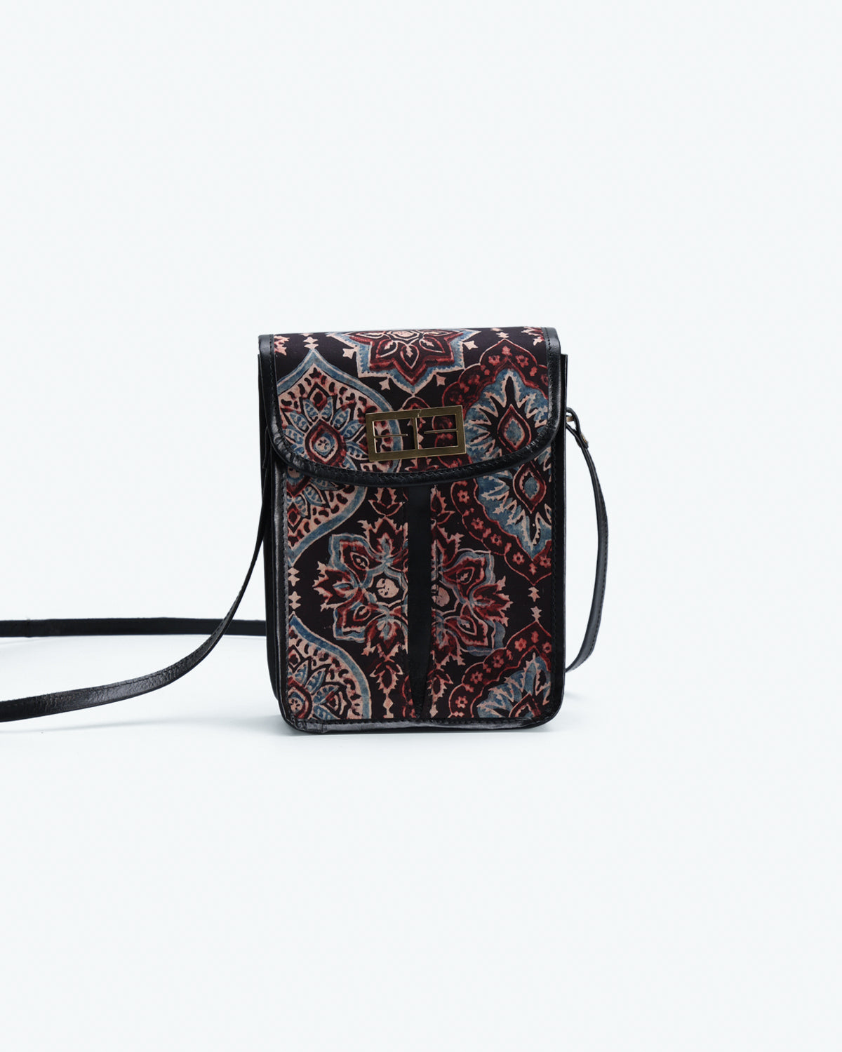 AZARAK SYMPHONY SLING BAG