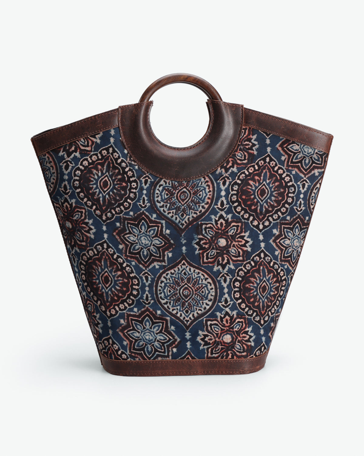BASKET BLUES TOTE BAG