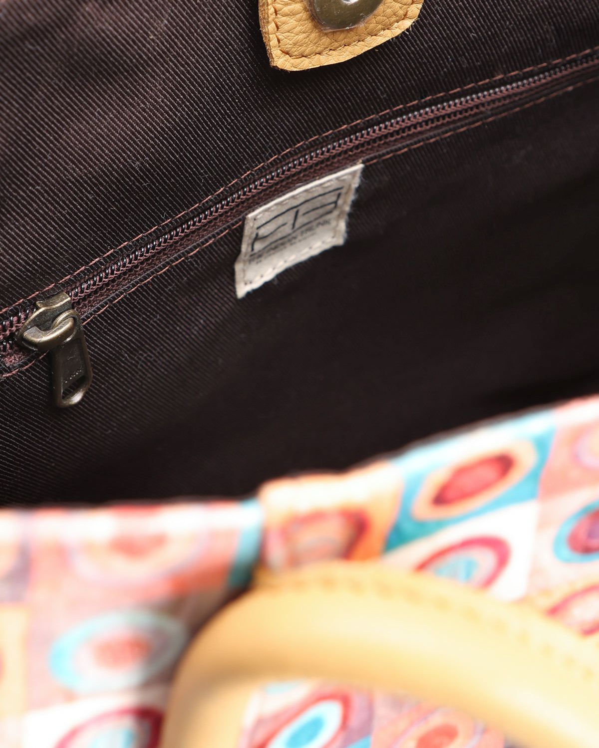 CIRCULAR MAZE TOTE BAG