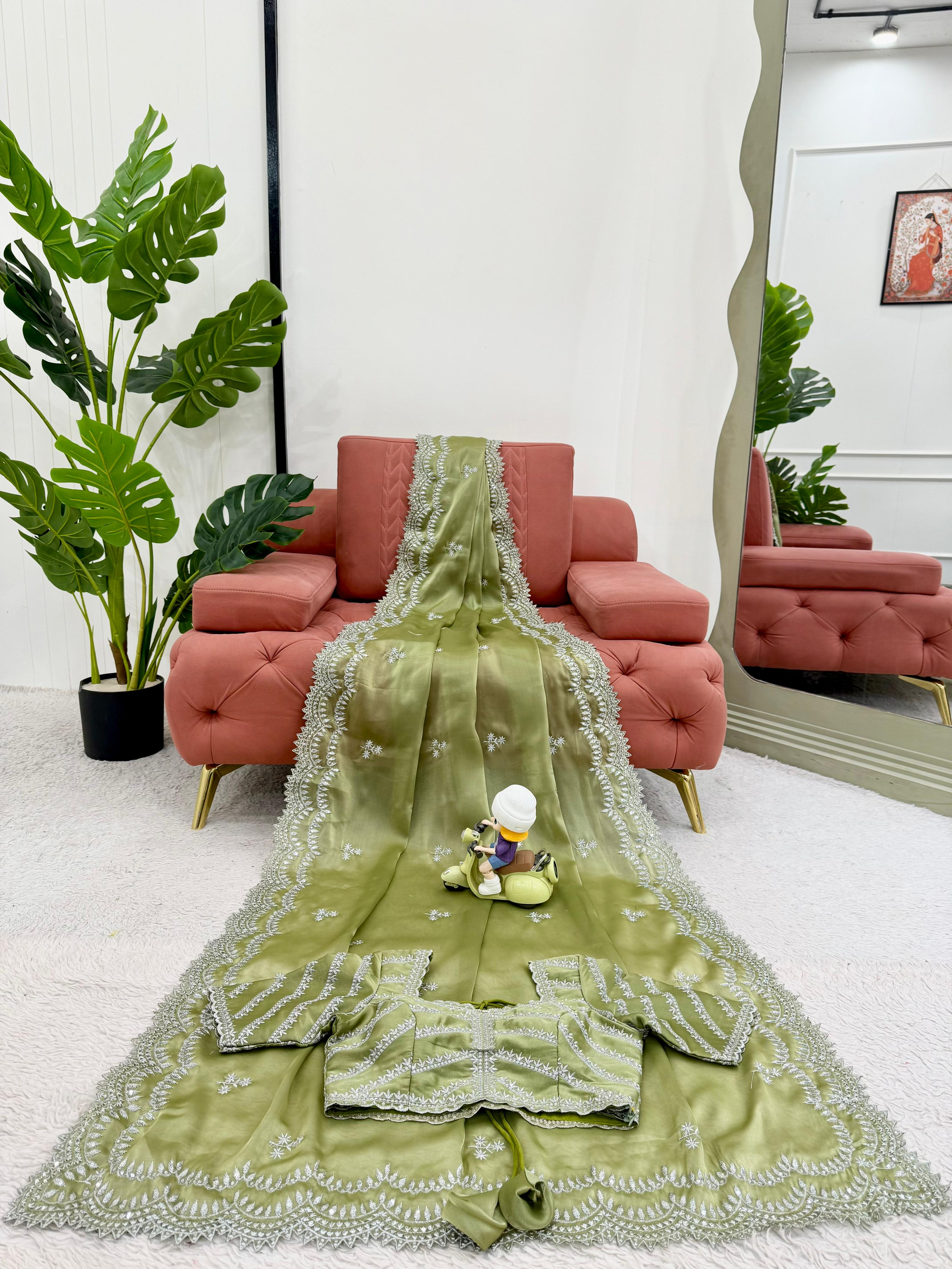 Beautiful Party Wear Saree With Thread With Sequence Work