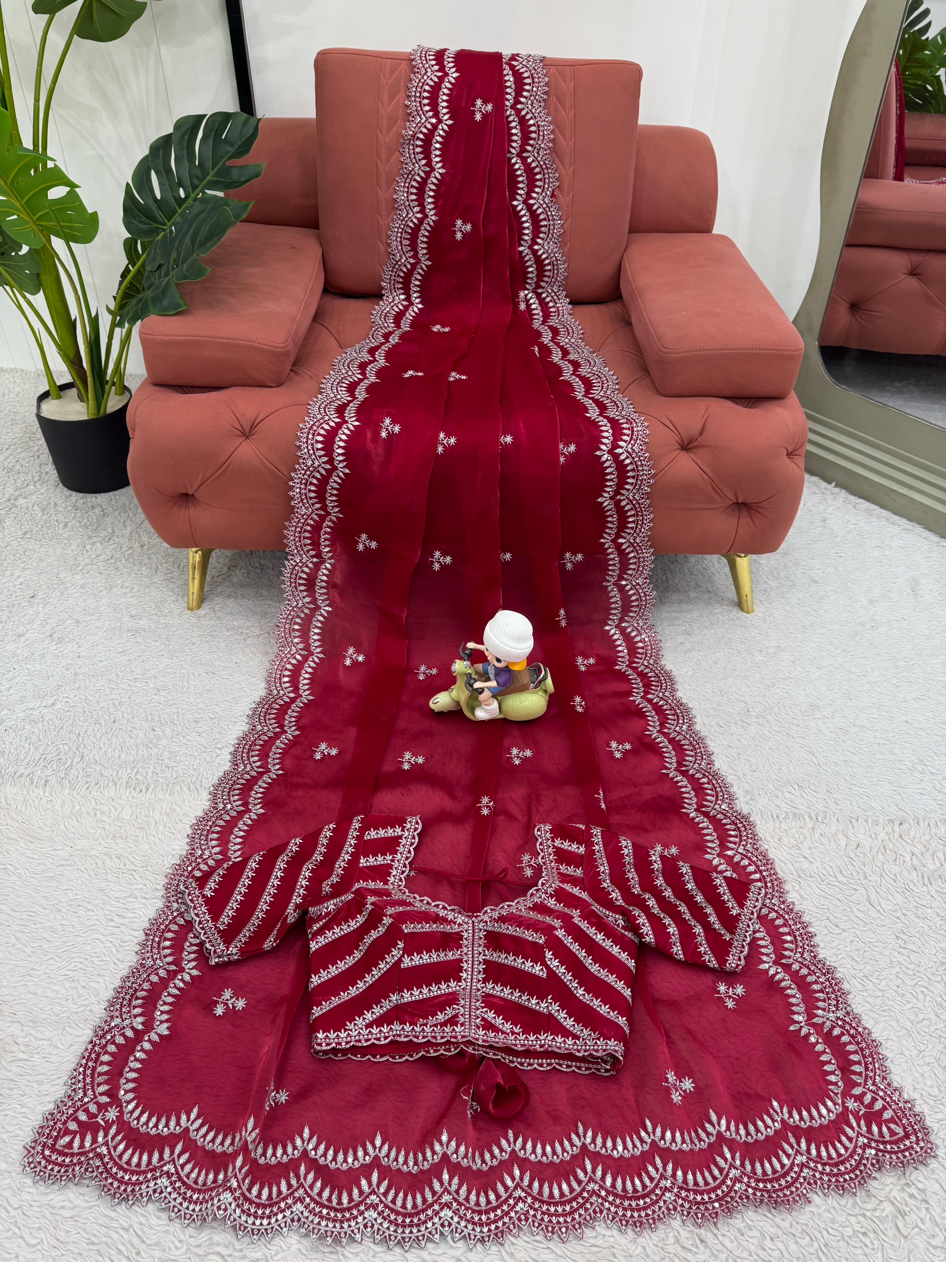 Beautiful Party Wear Saree With Thread With Sequence Work